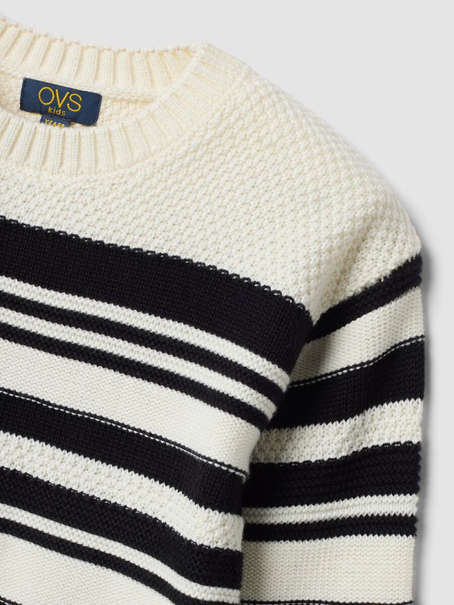 White striped cotton-blend crew-neck top for girls_2