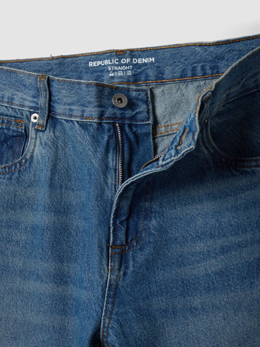 Jeans denim azzurro in puro cotone straight fit_1
