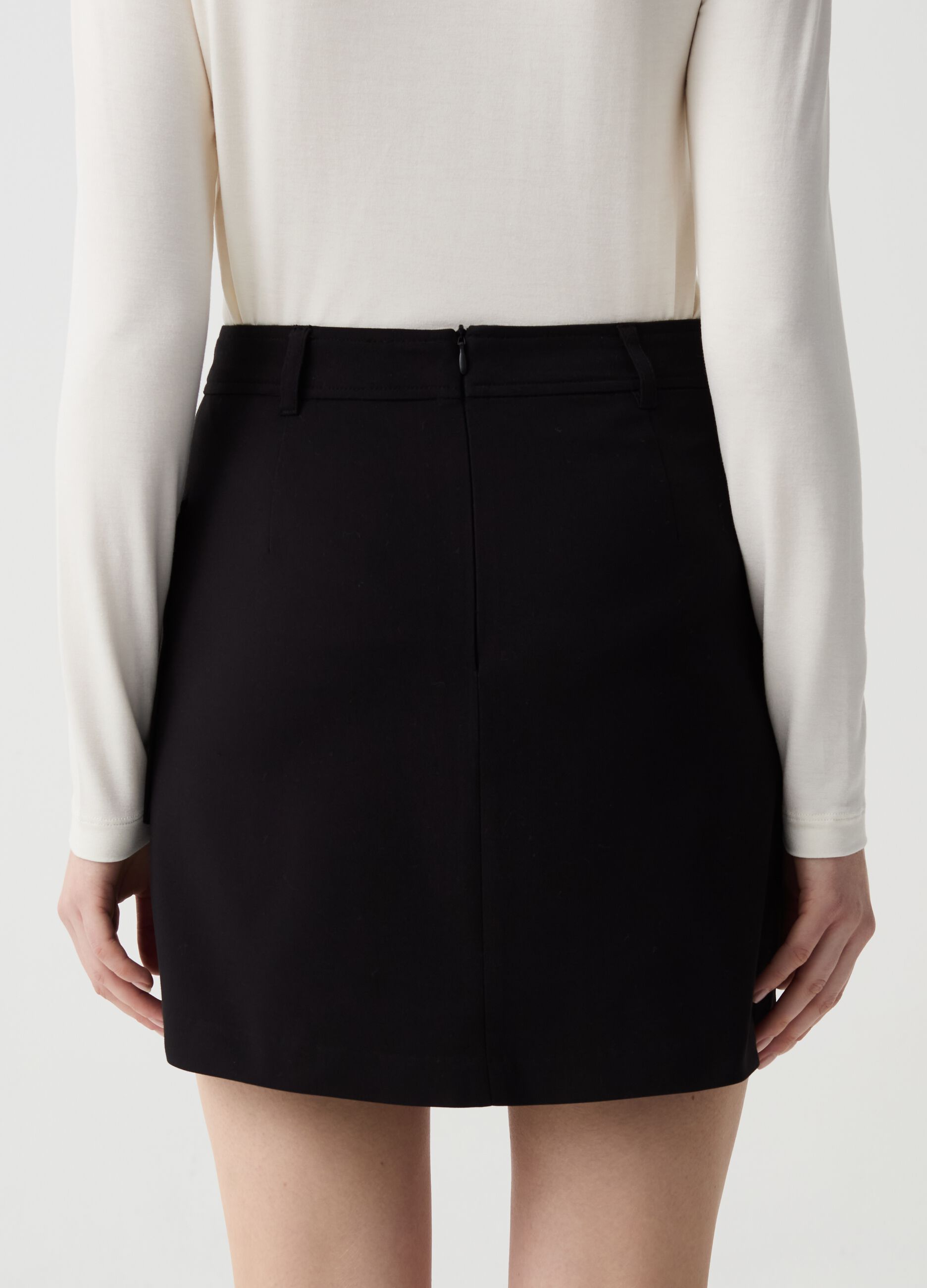 Stretch miniskirt with pockets