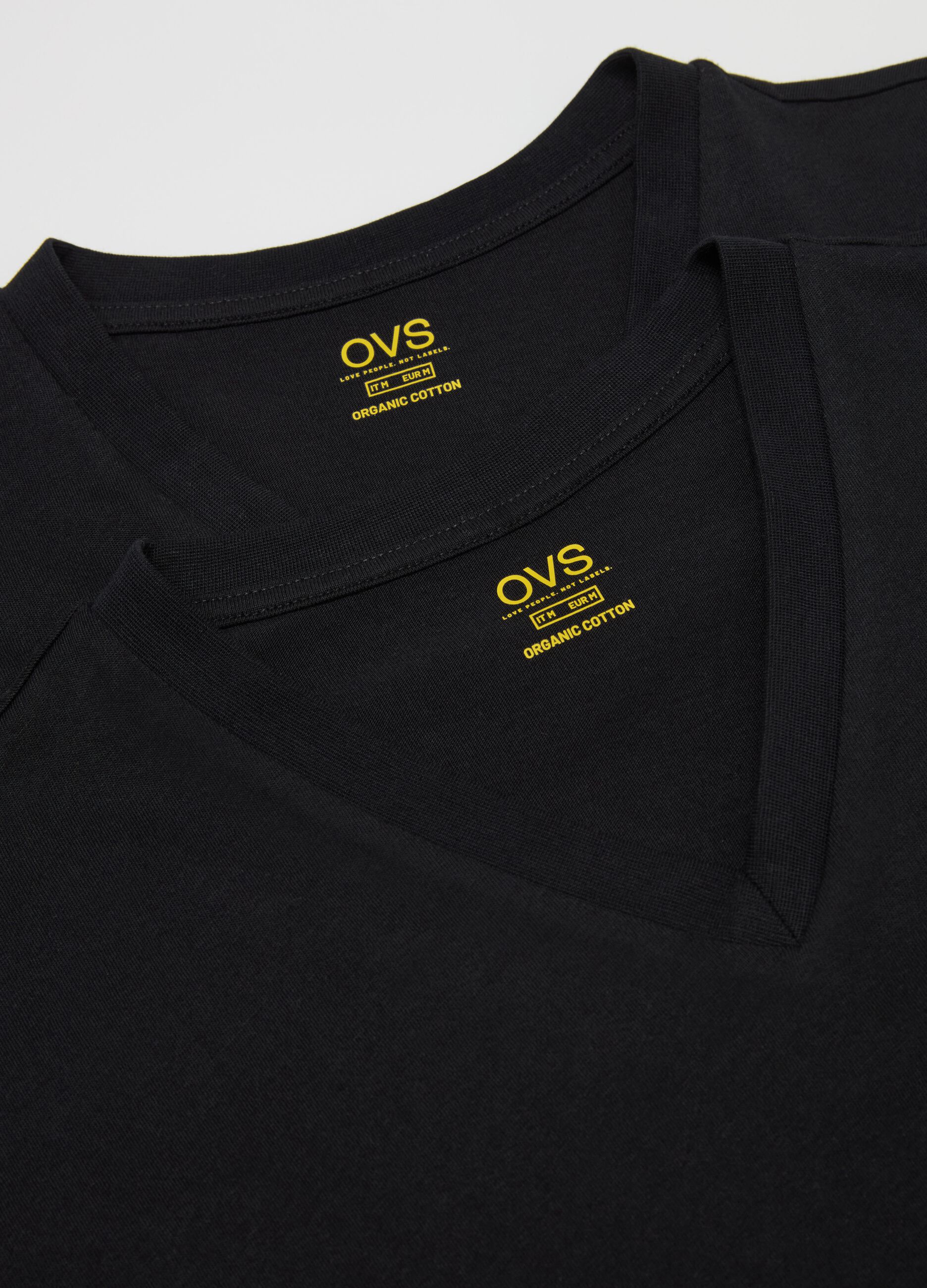 Three-pack organic cotton undershirts with V neck