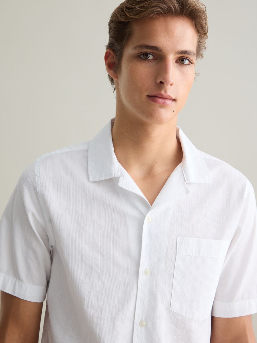 Men's White Pure Cotton Regular Fit Shirt with Pocket_1