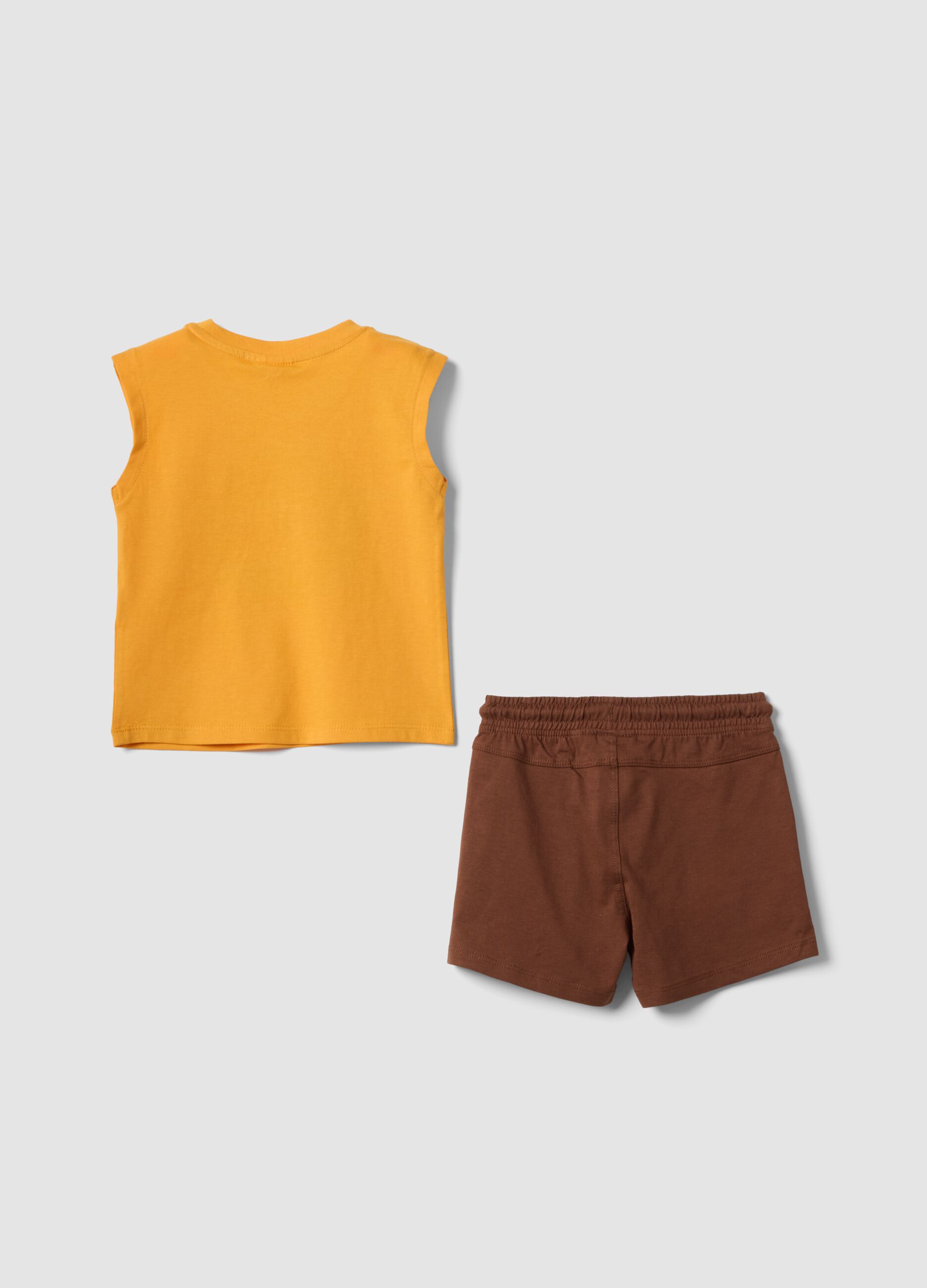 Completo giallo e marrone in puro cotone con top e shorts per bimbo regular fit