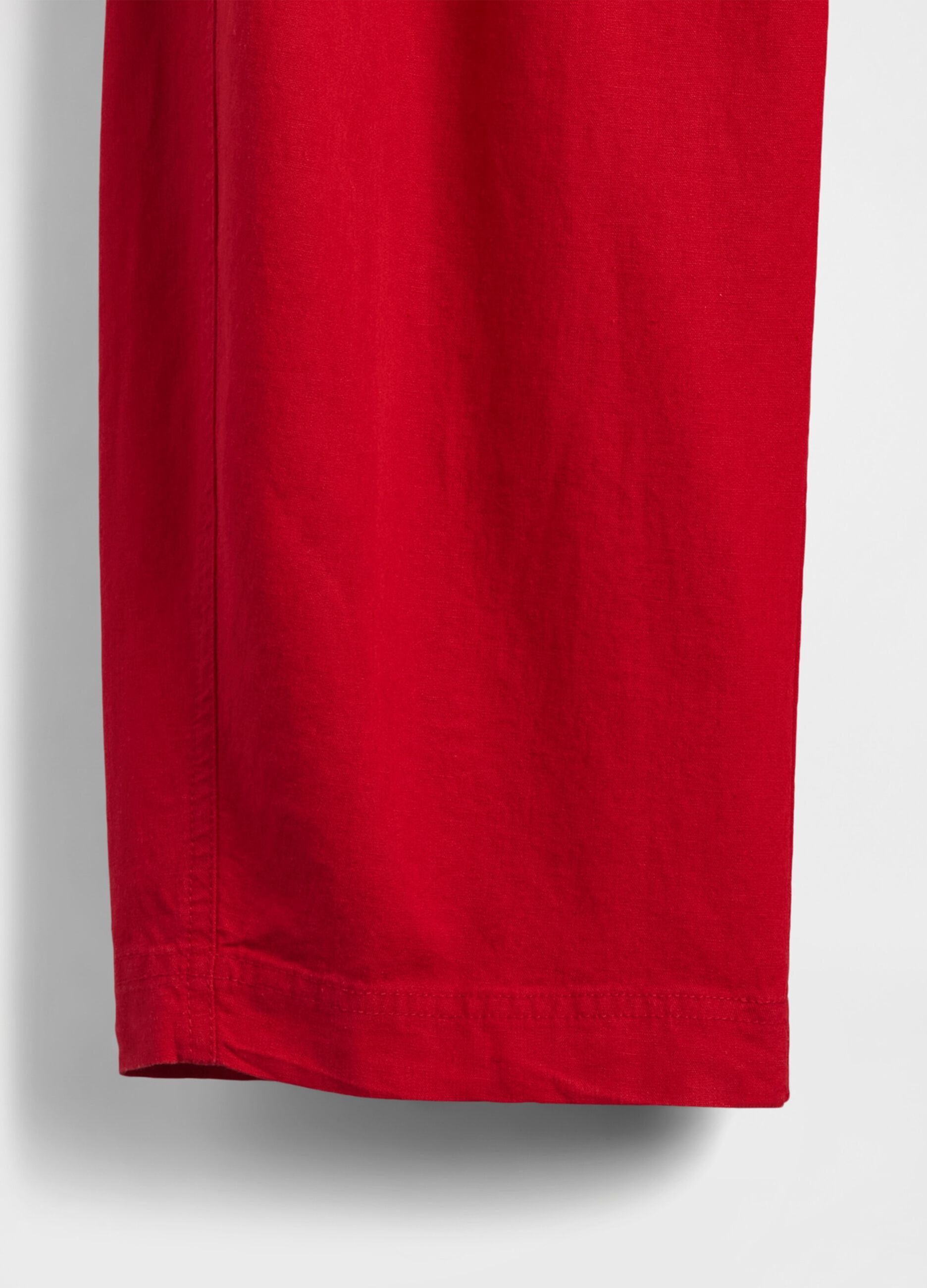 Red wide trousers in linen and viscose