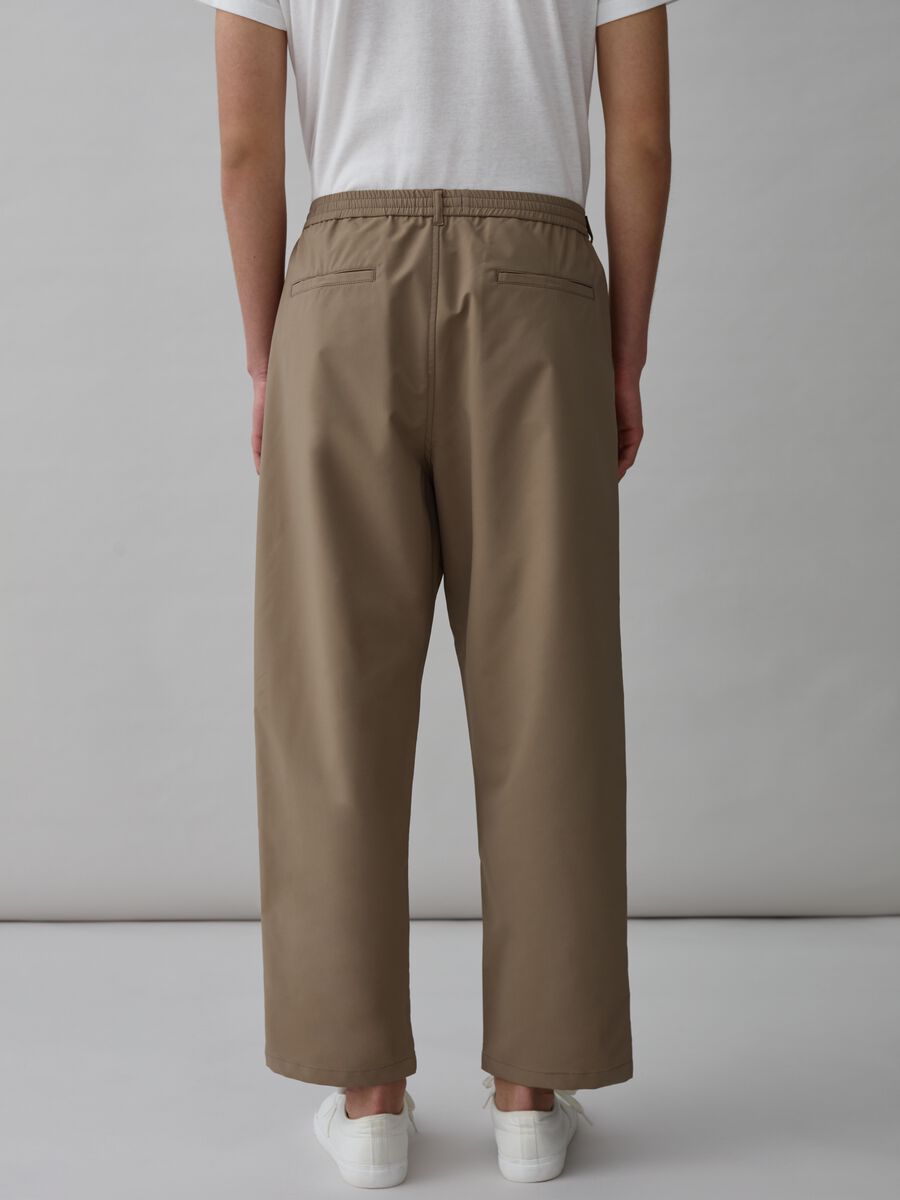 Pantalone straight fit in tessuto tecnico Selection_2