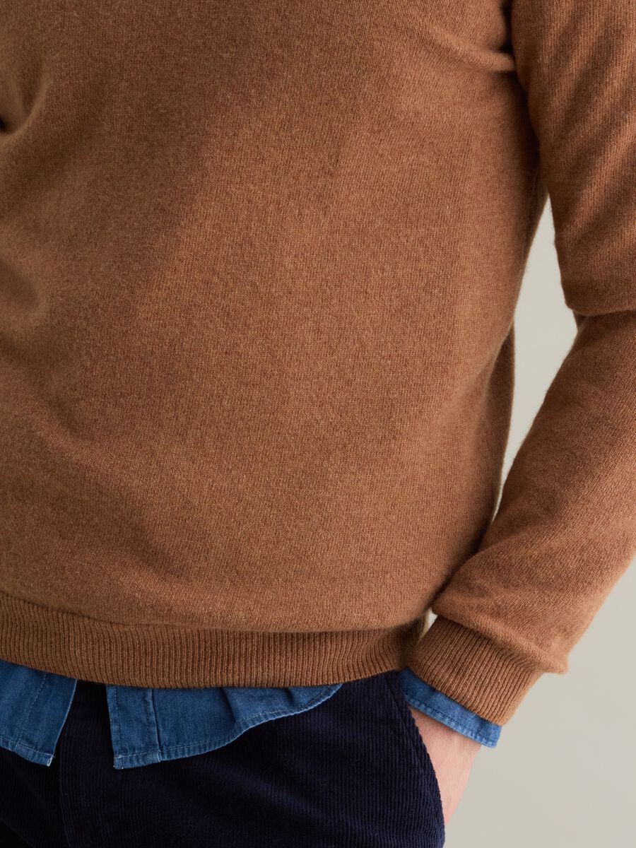 Lambswool crew-neck pullover_2