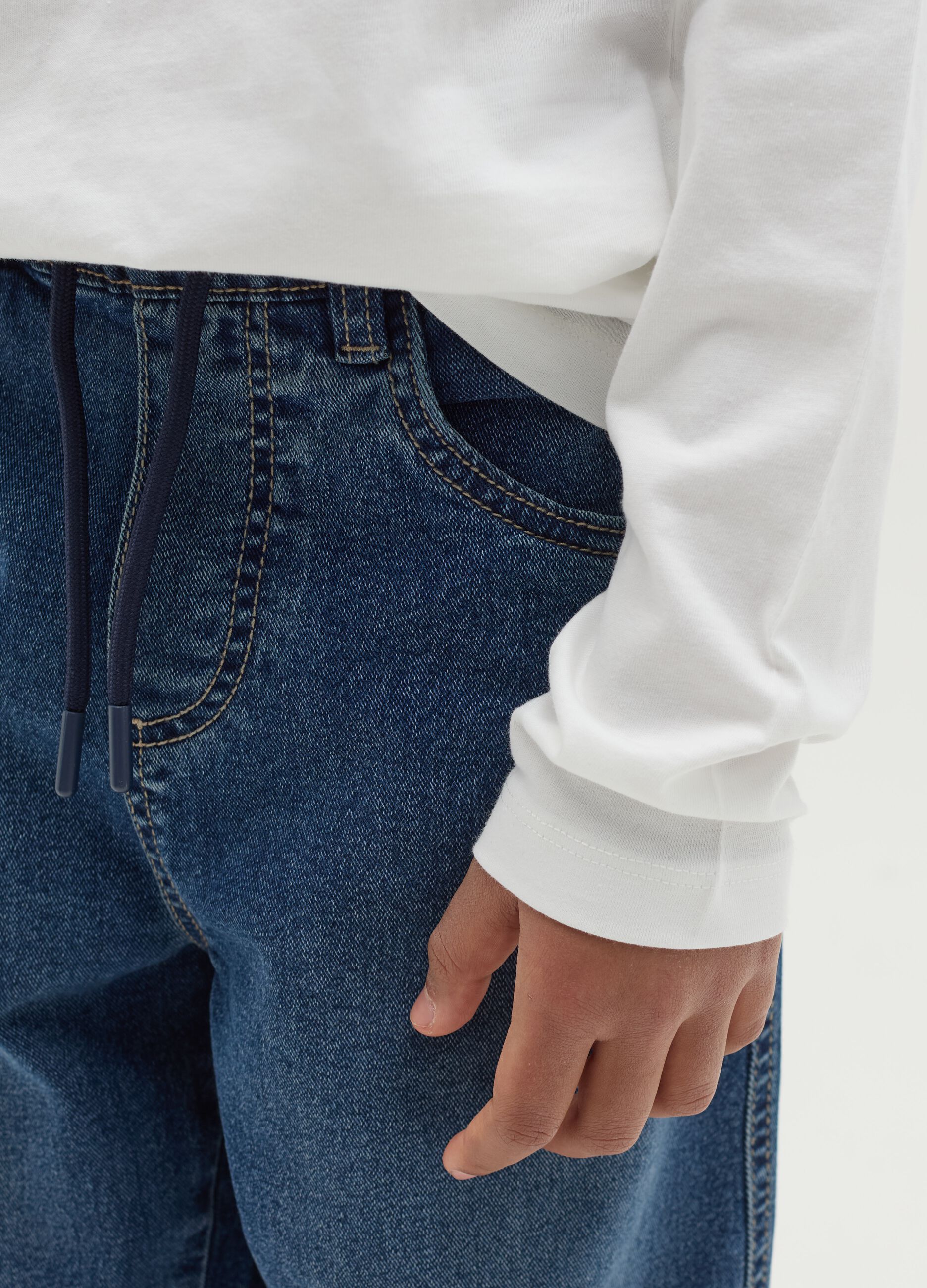 Joggers in denim cinque tasche 
