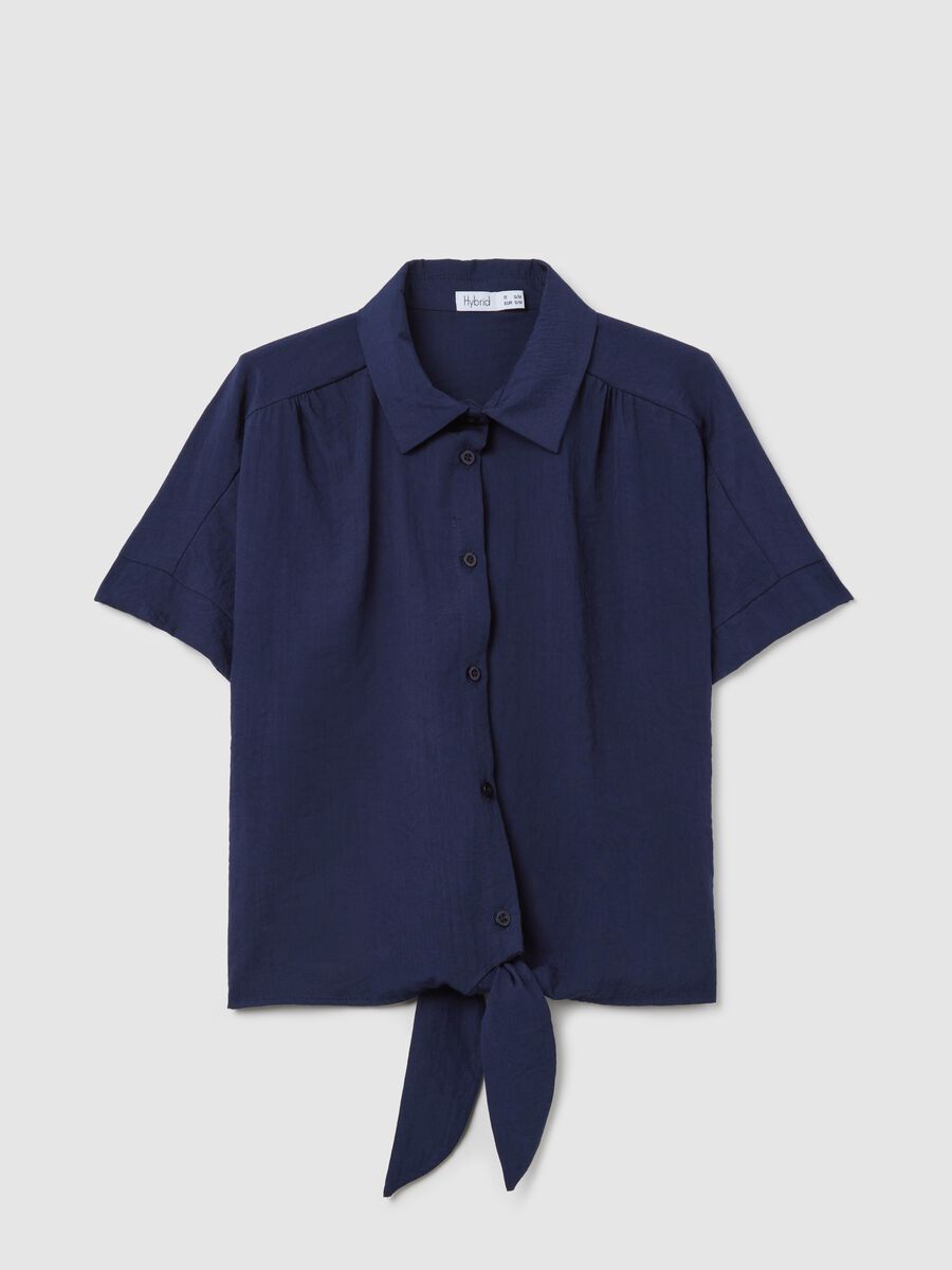 Blue shirt with knot and short sleeves_4