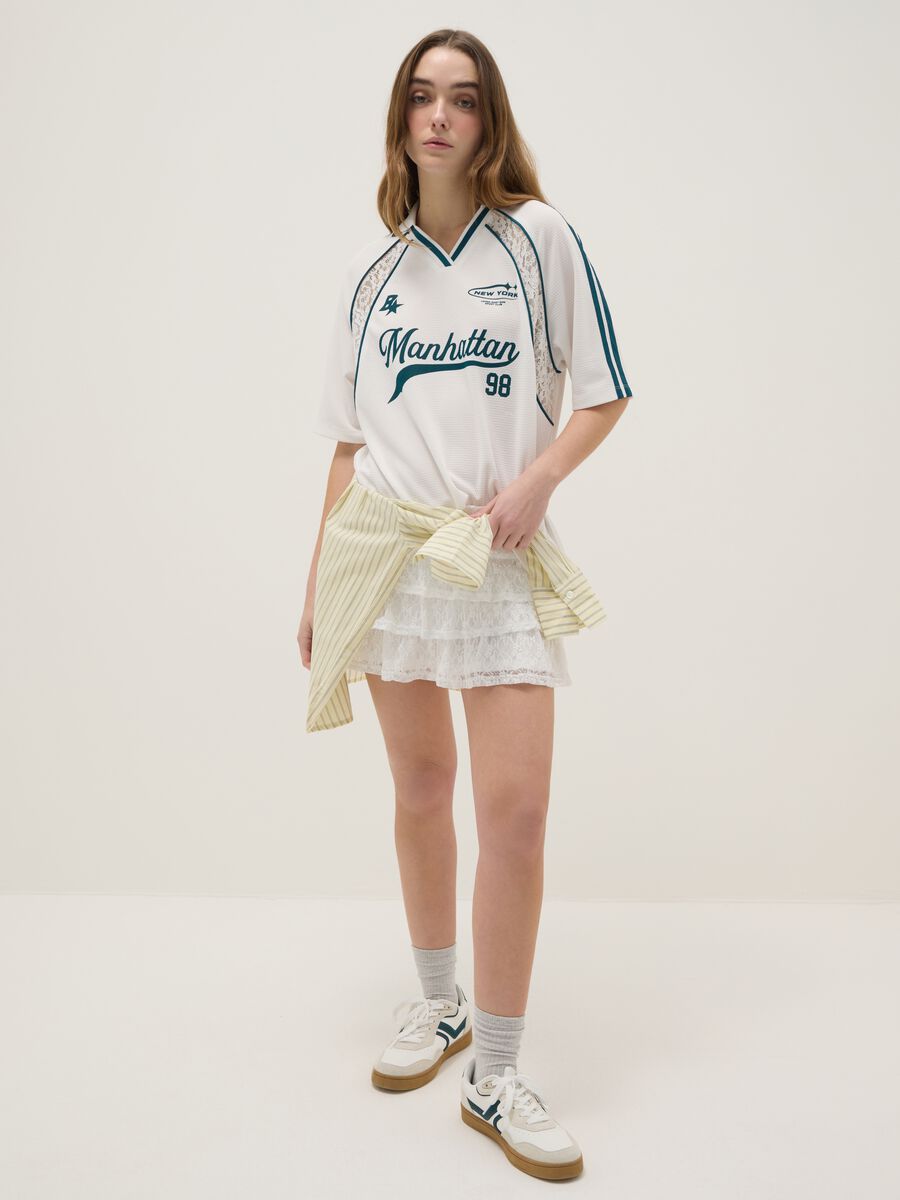 White relaxed fit V-neck t-shirt with sporty details_2