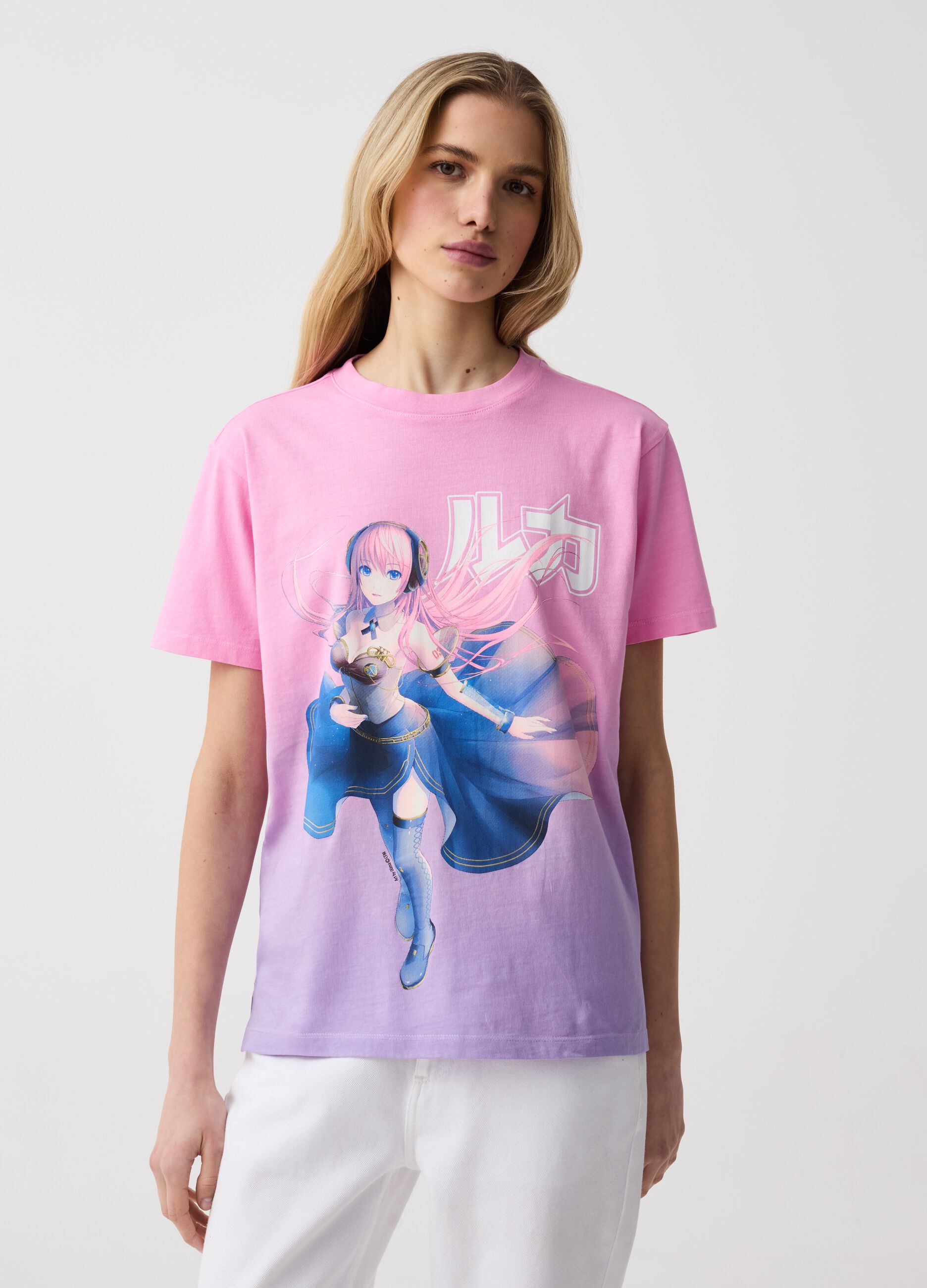 Degradé T-shirt with Megurine Luka print