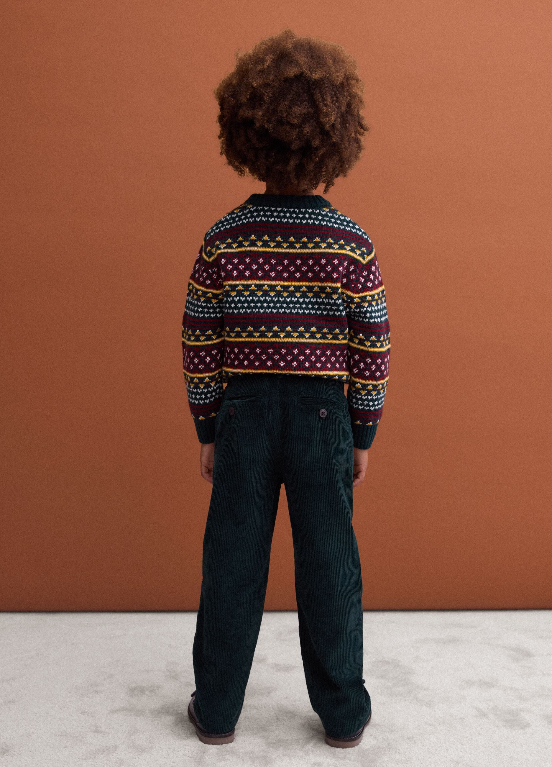 Pantaloni chino verdi in puro cotone regular fit a coste