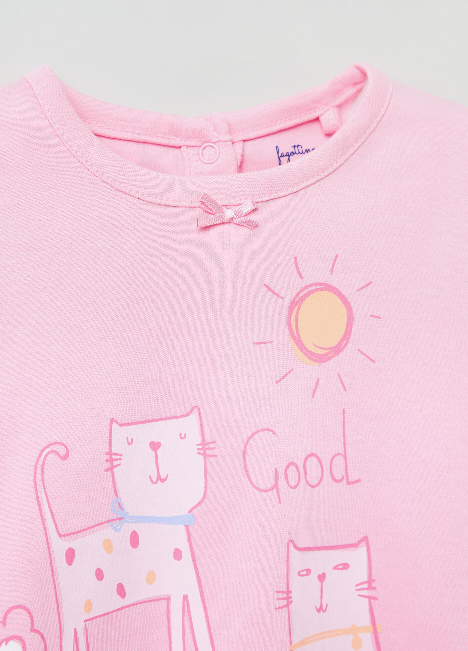 Pigiama in cotone con stampa e righe_2