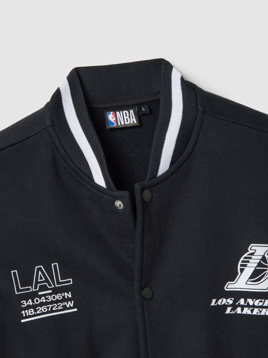Black regular fit cotton blend jacket with Lakers logo_5