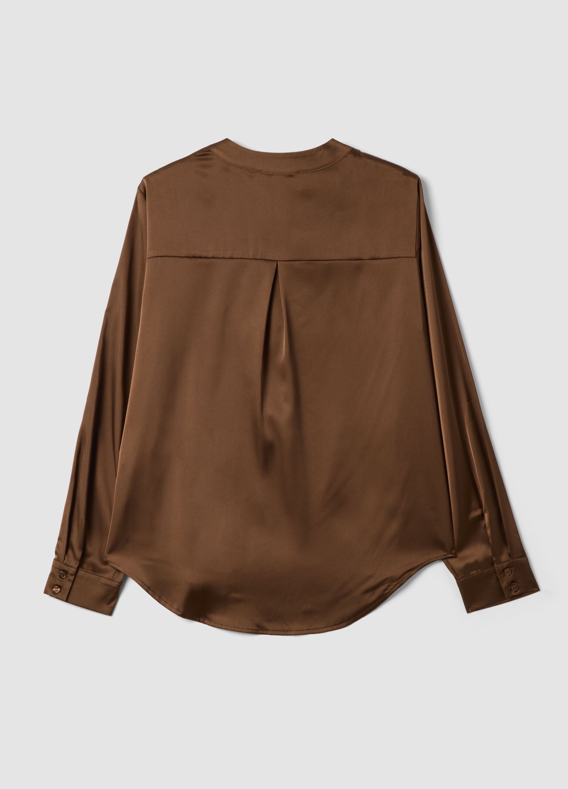 Camicia marrone in tessuto elasticizzato con collo coreano