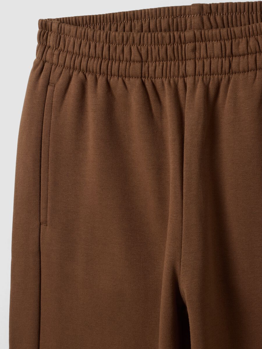 Pantaloni jogger marroni in misto cotone straight fit_1