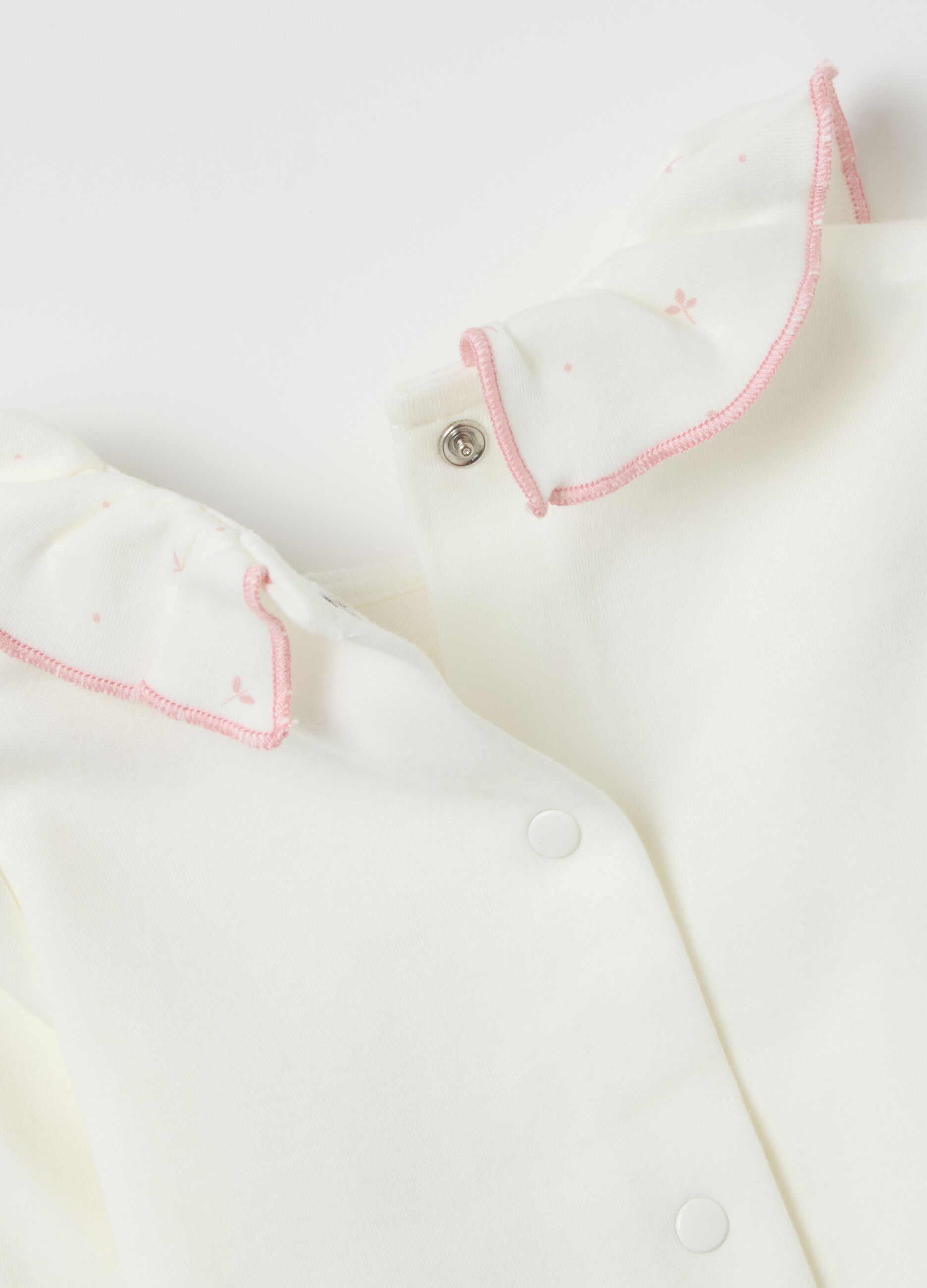 White regular fit pure cotton girl's sweatshirt with teddy bear print