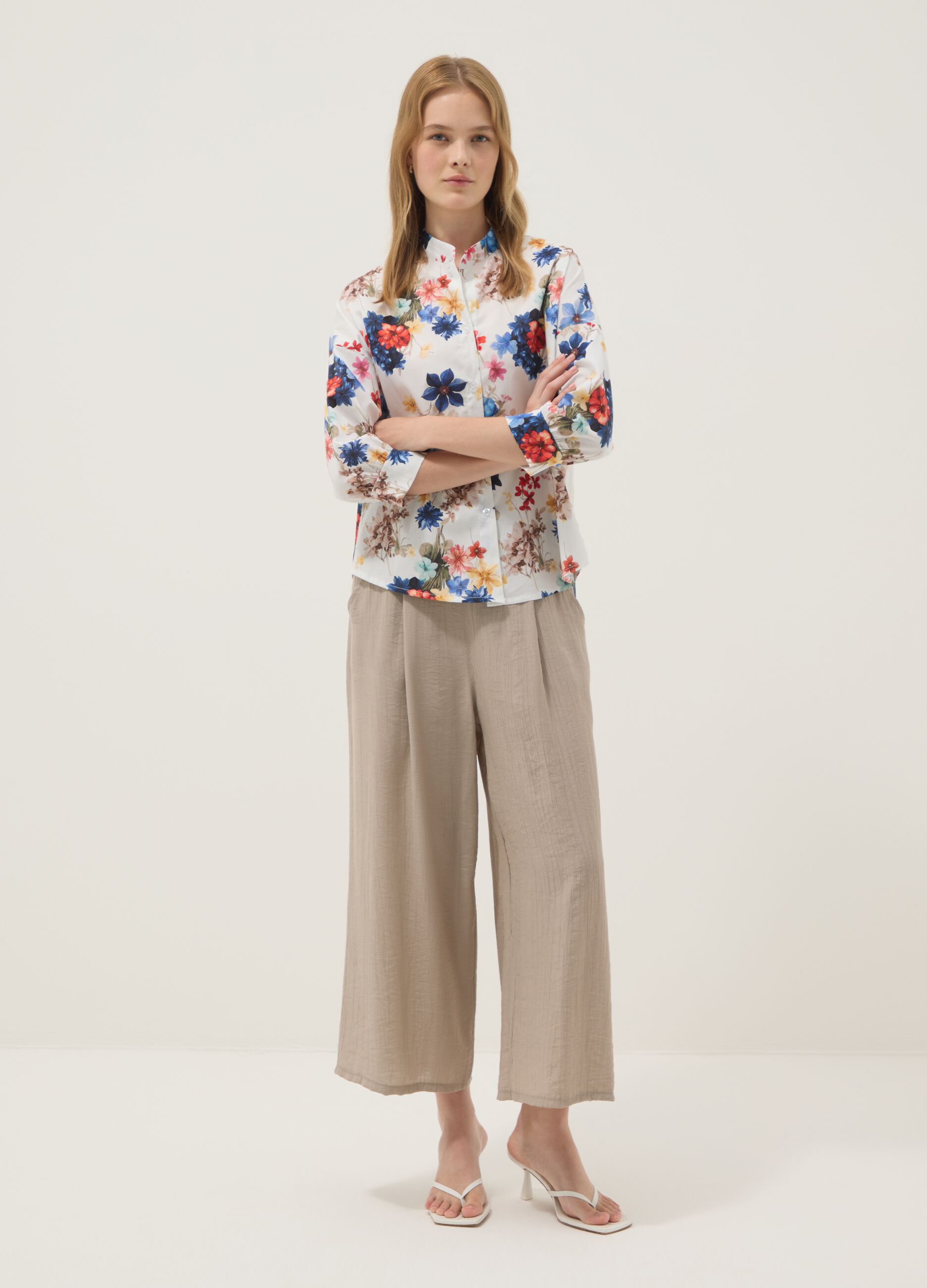 White stretch cotton floral shirt