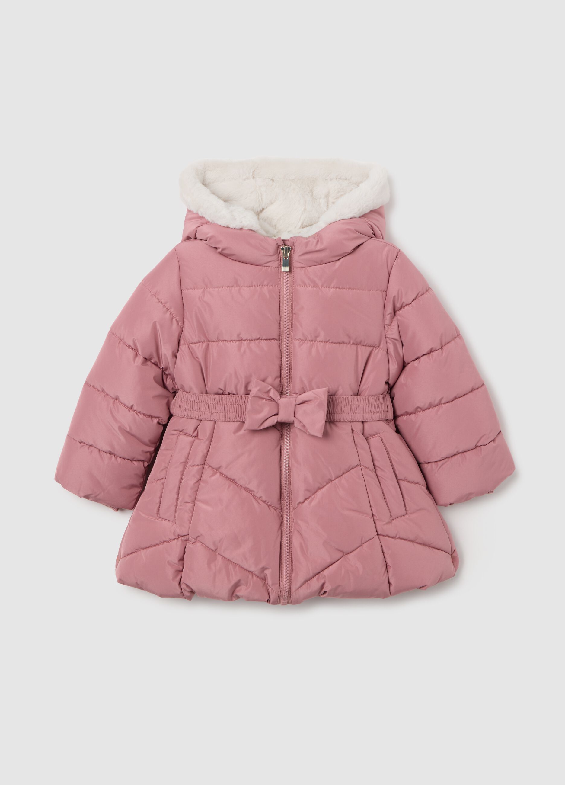 Pink coat with hood and fur details
