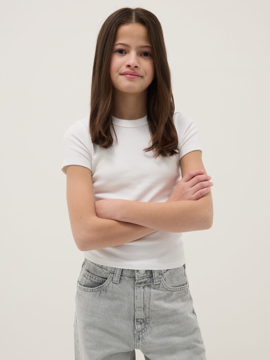 T-shirt fitted in cotone elasticizzato bianca per ragazza_0