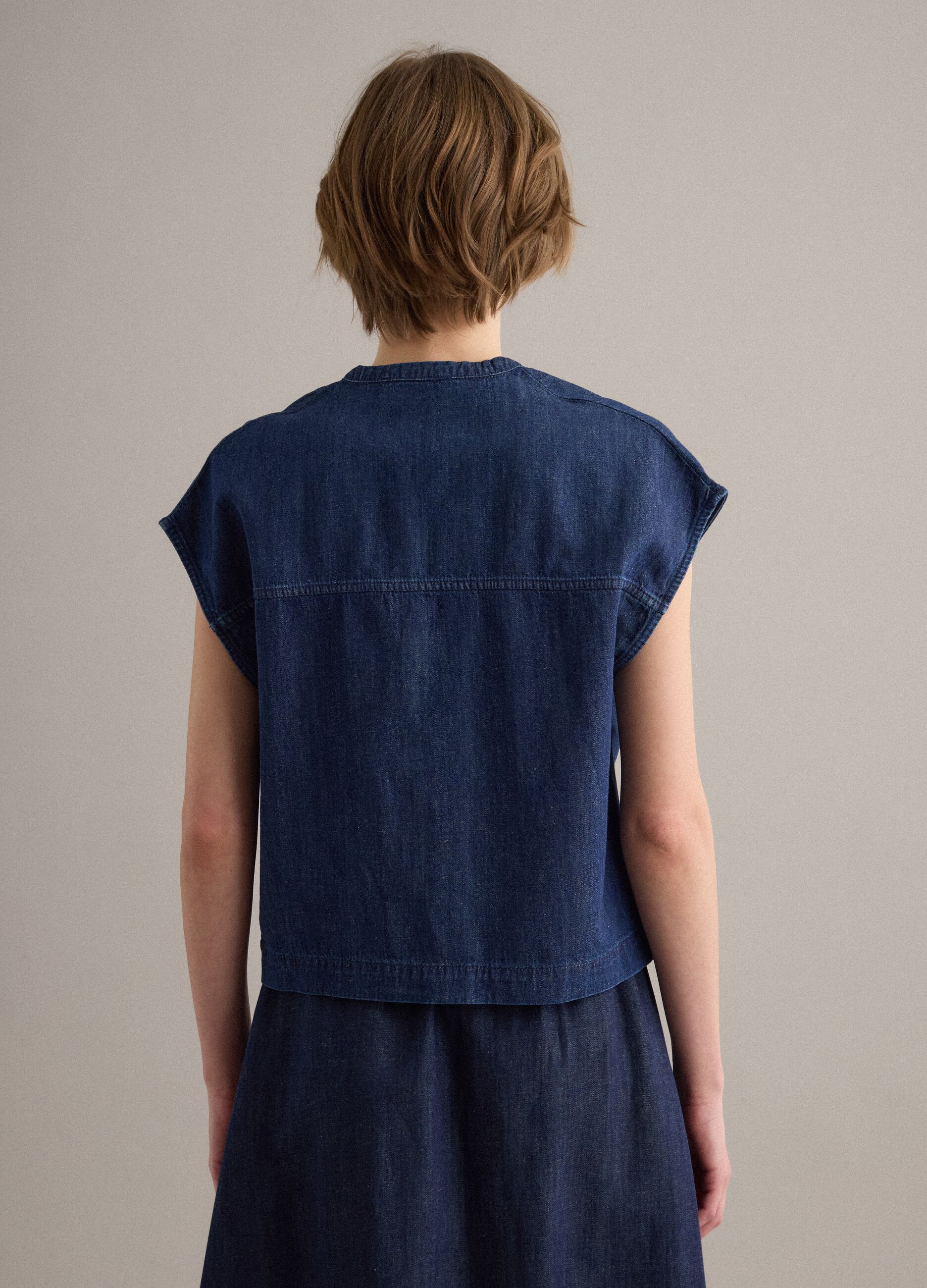 Blue denim shirt in a cotton, linen and viscose blend, oversized fit