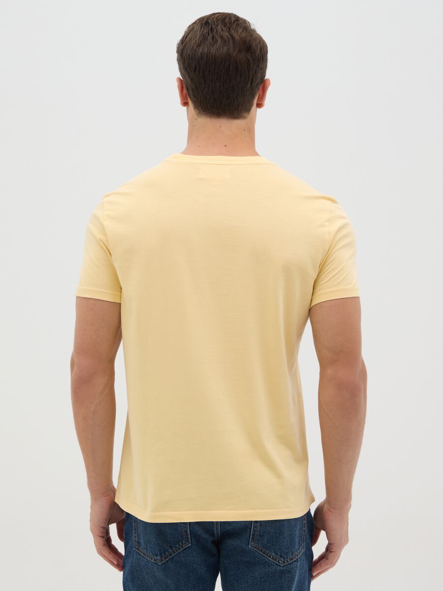 Men’s yellow, regular-fit T-shirt in 100% cotton_3