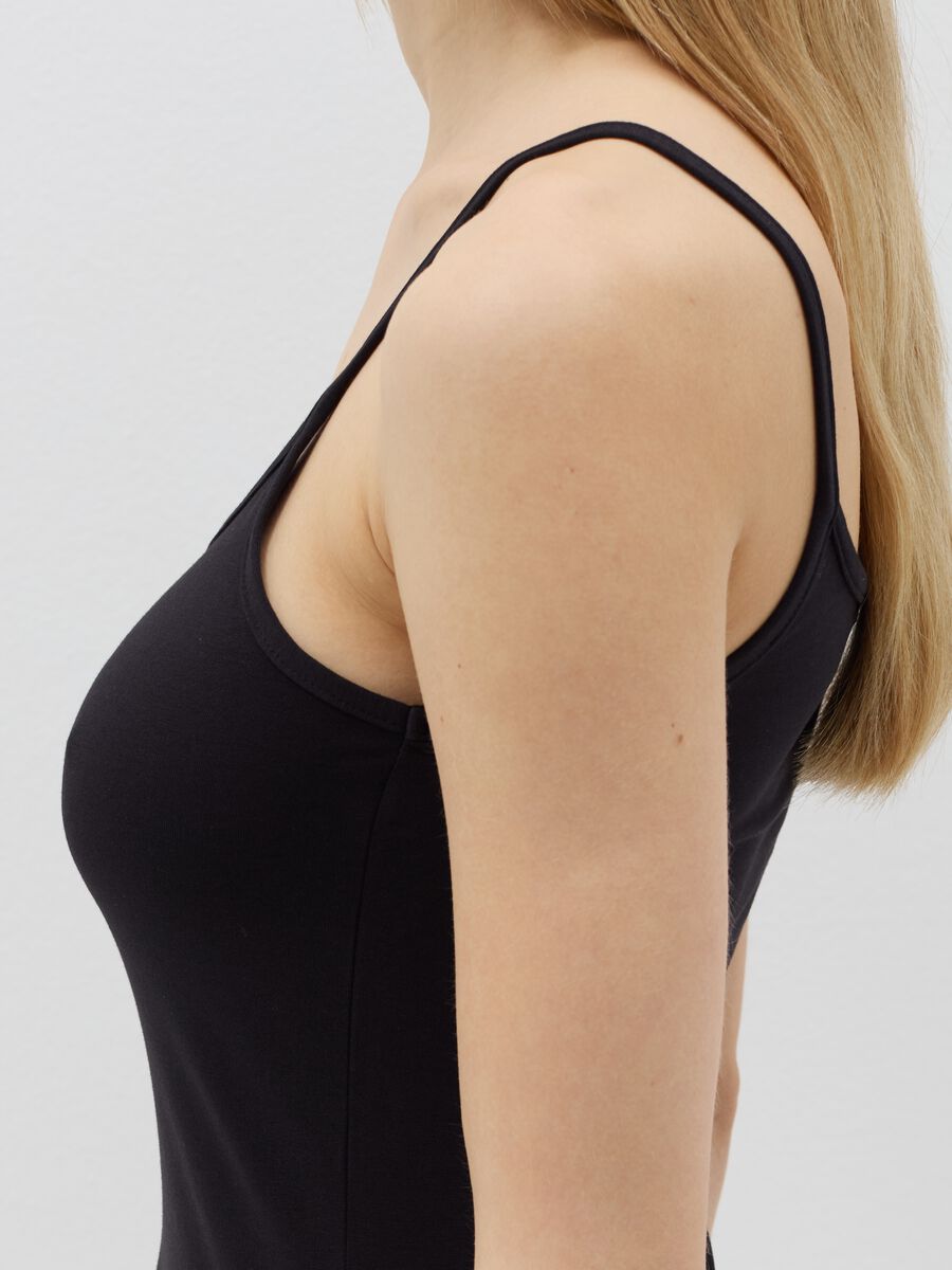 Two-pack under vests with micro pattern_1