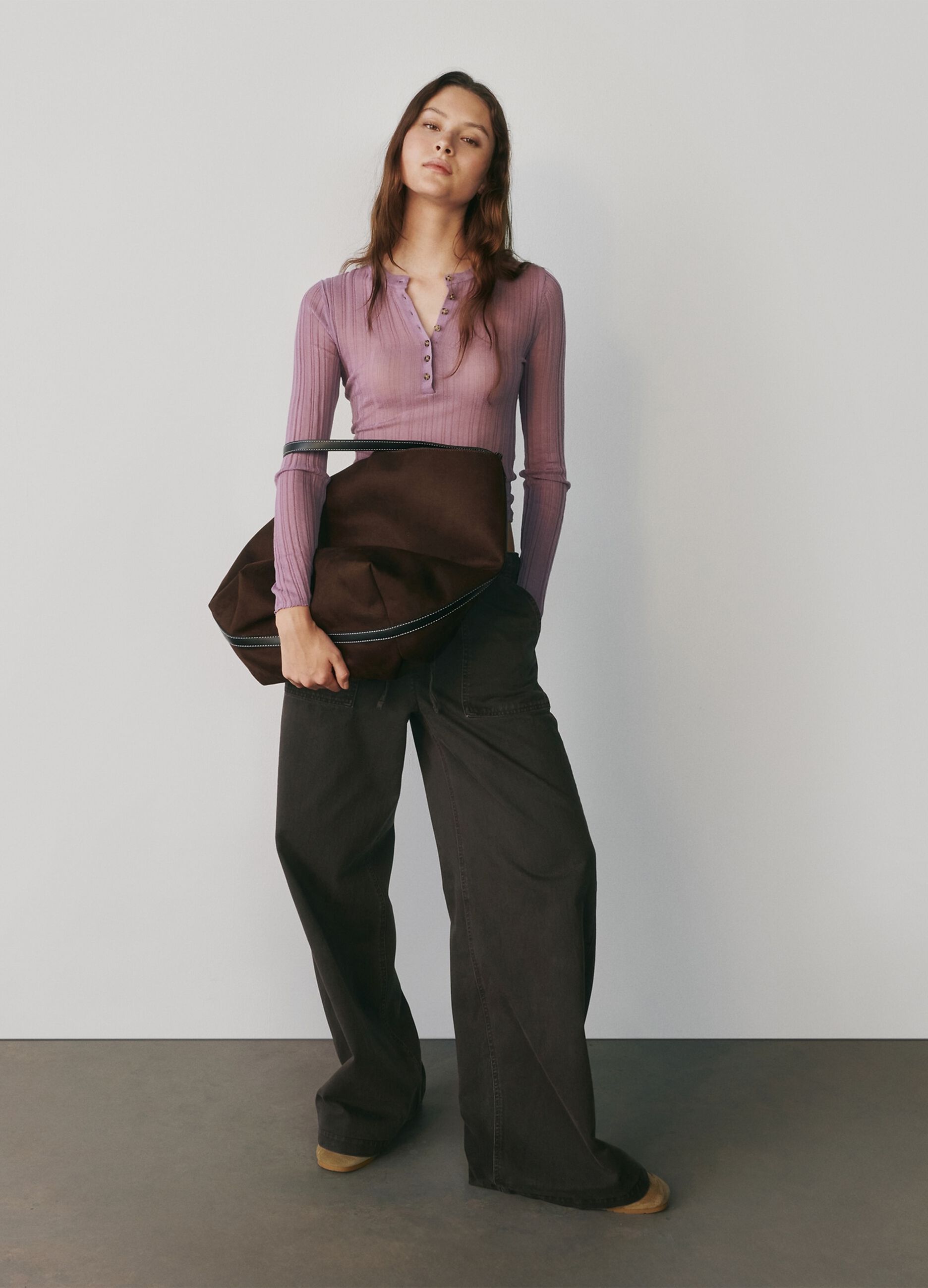 Maglione con bottoni