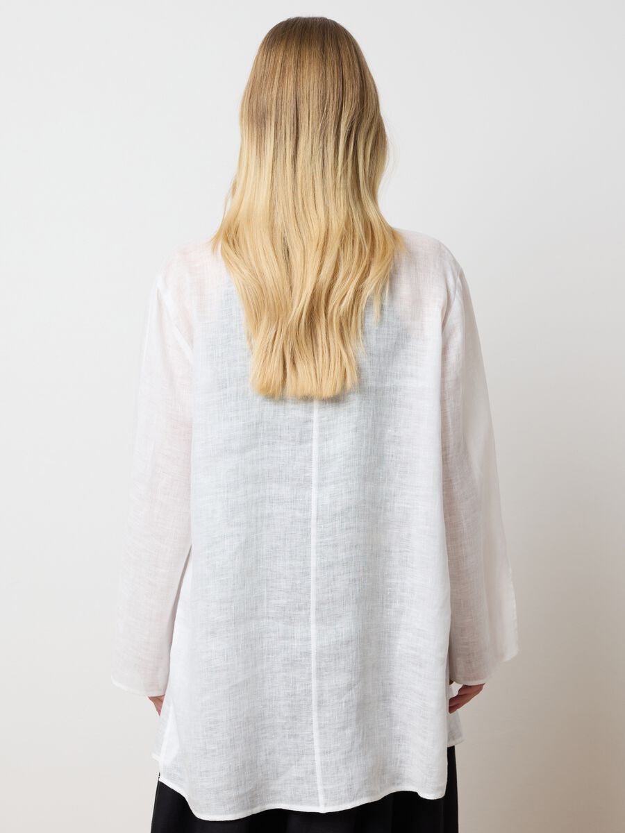 Women's Long White Oversized Linen Shirt_3