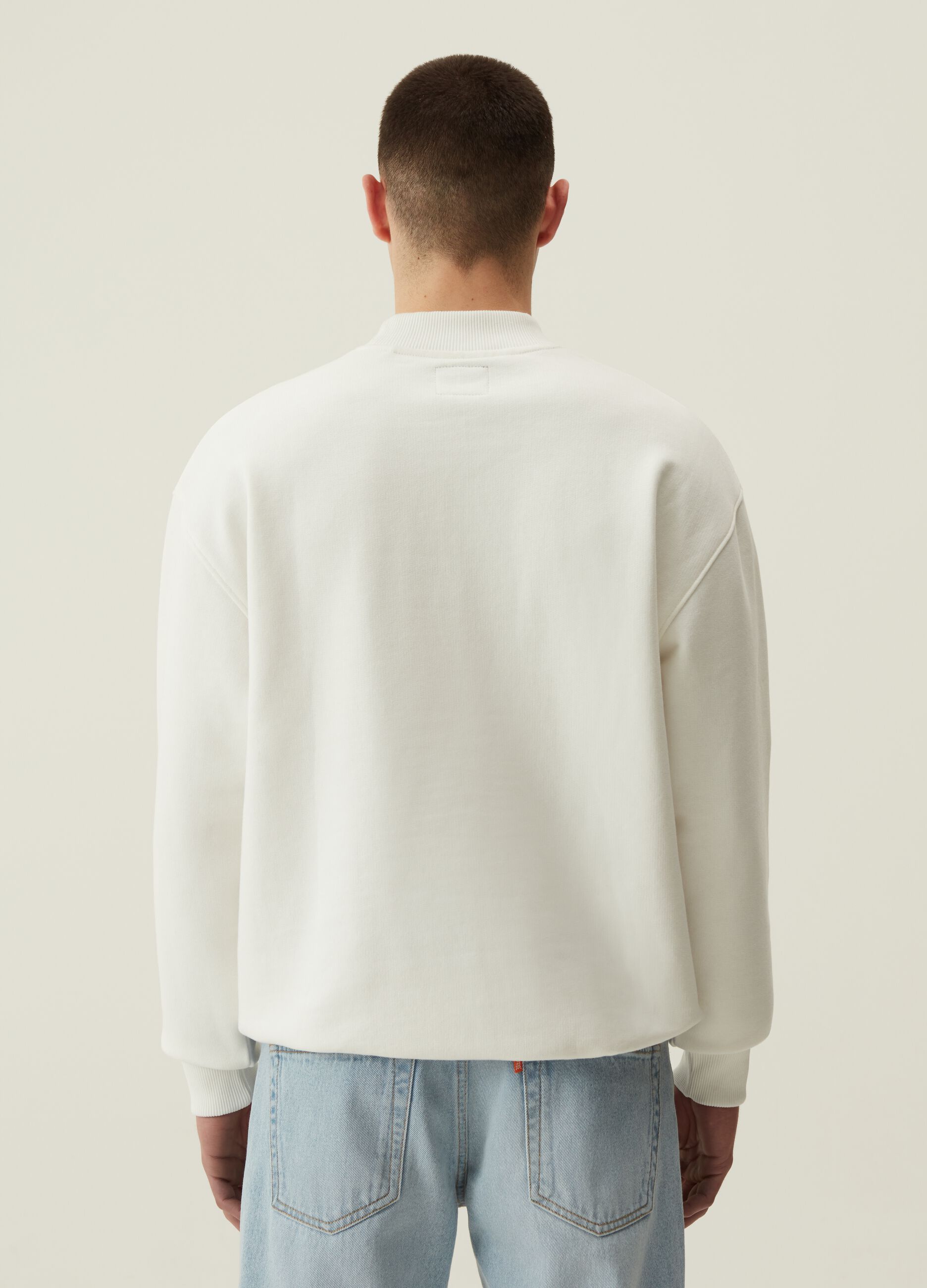 Crewneck Sweatshirt White_8