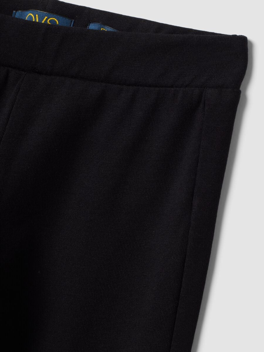 Leggings neri svasati in cotone elasticizzato_2
