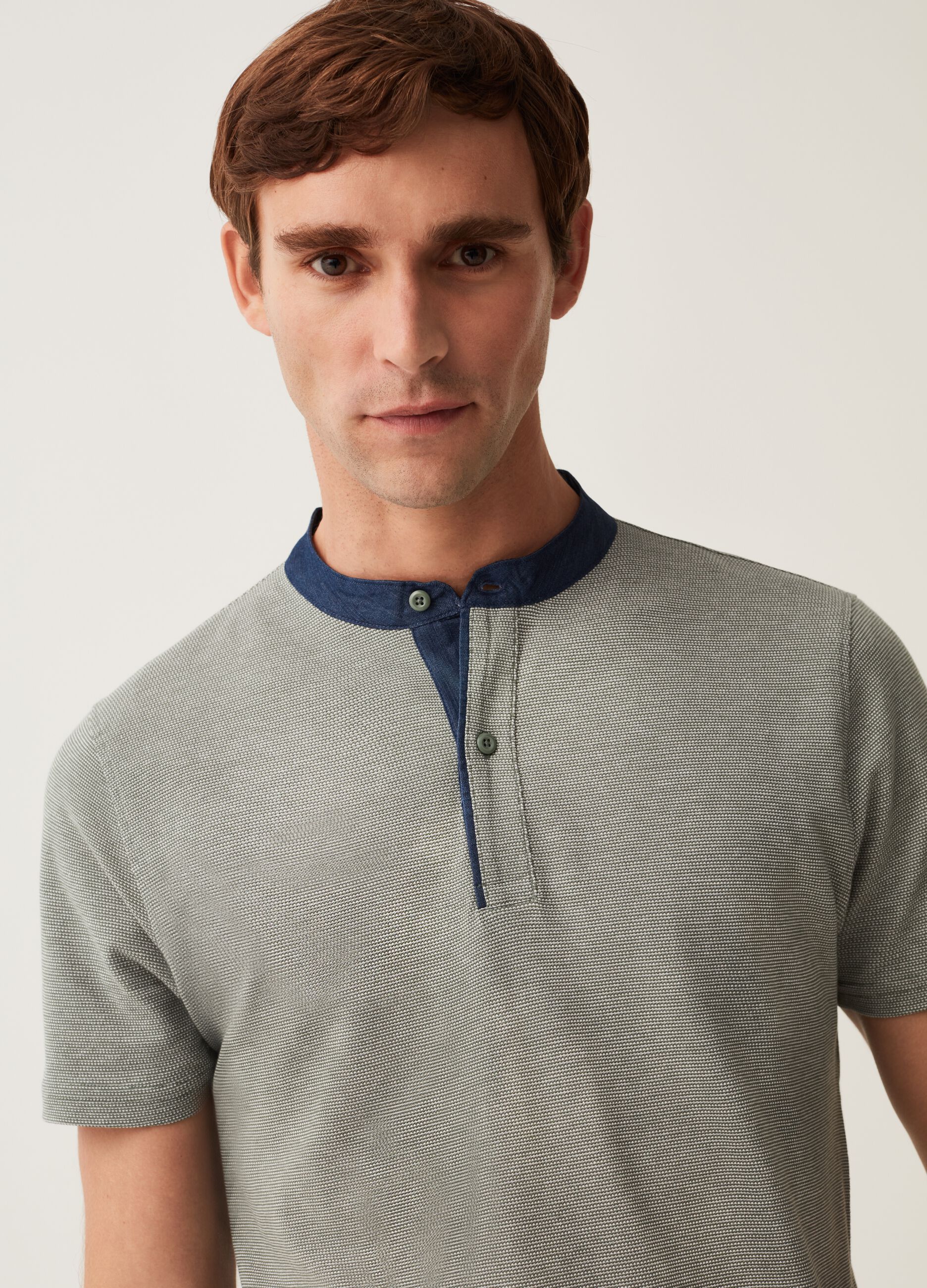 Polo con collo alla coreana chambray_1