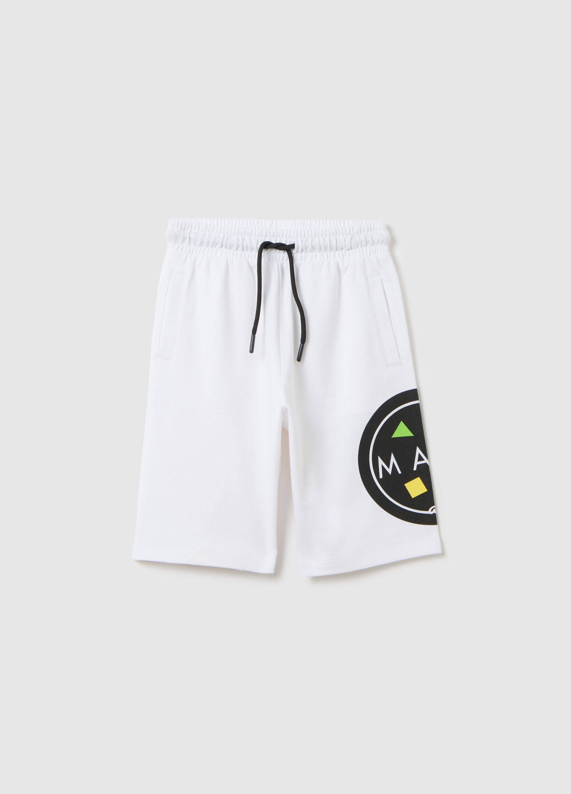 White shorts with Maui logo