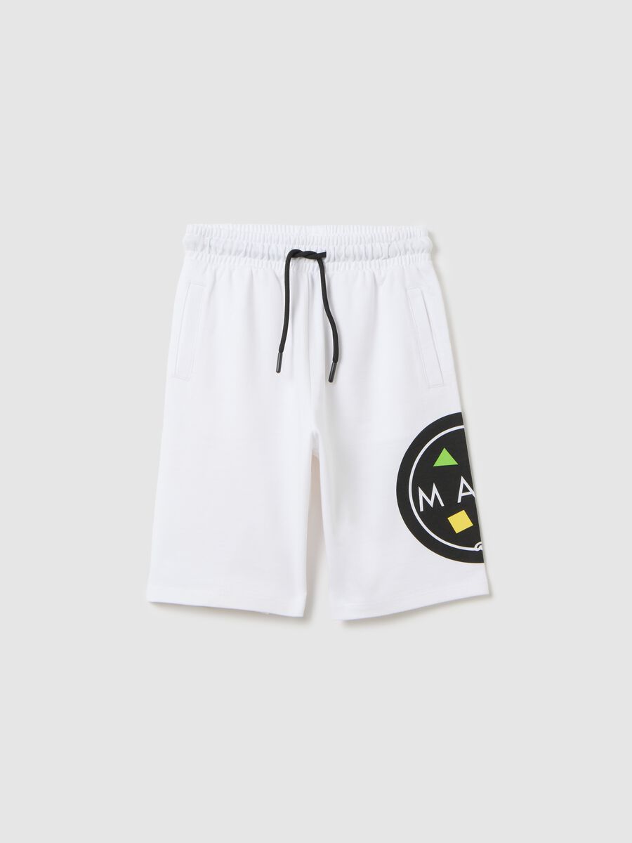 White shorts with Maui logo_0