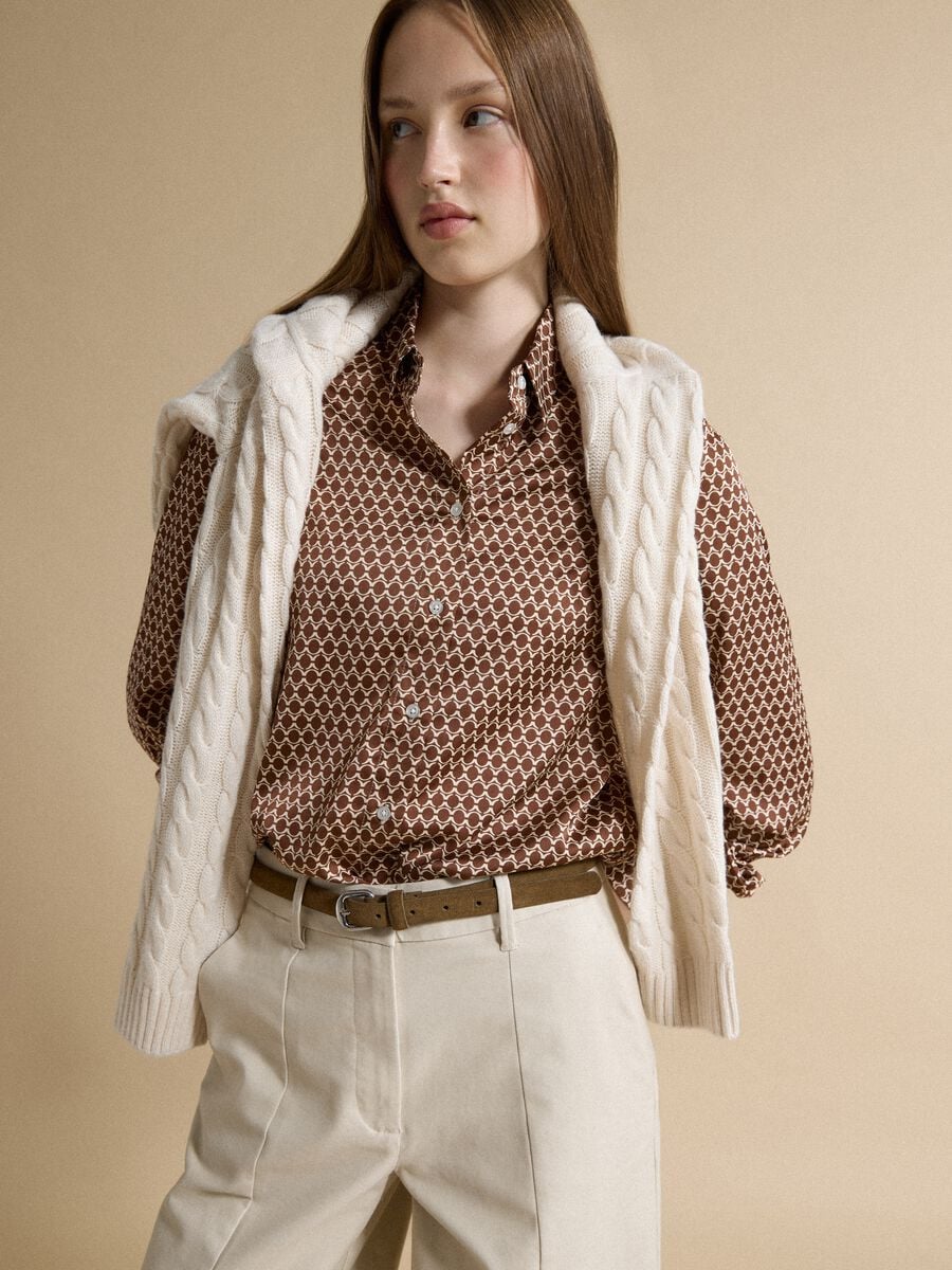 Brown stretch-fabric shirt with regular fit graphic print_1