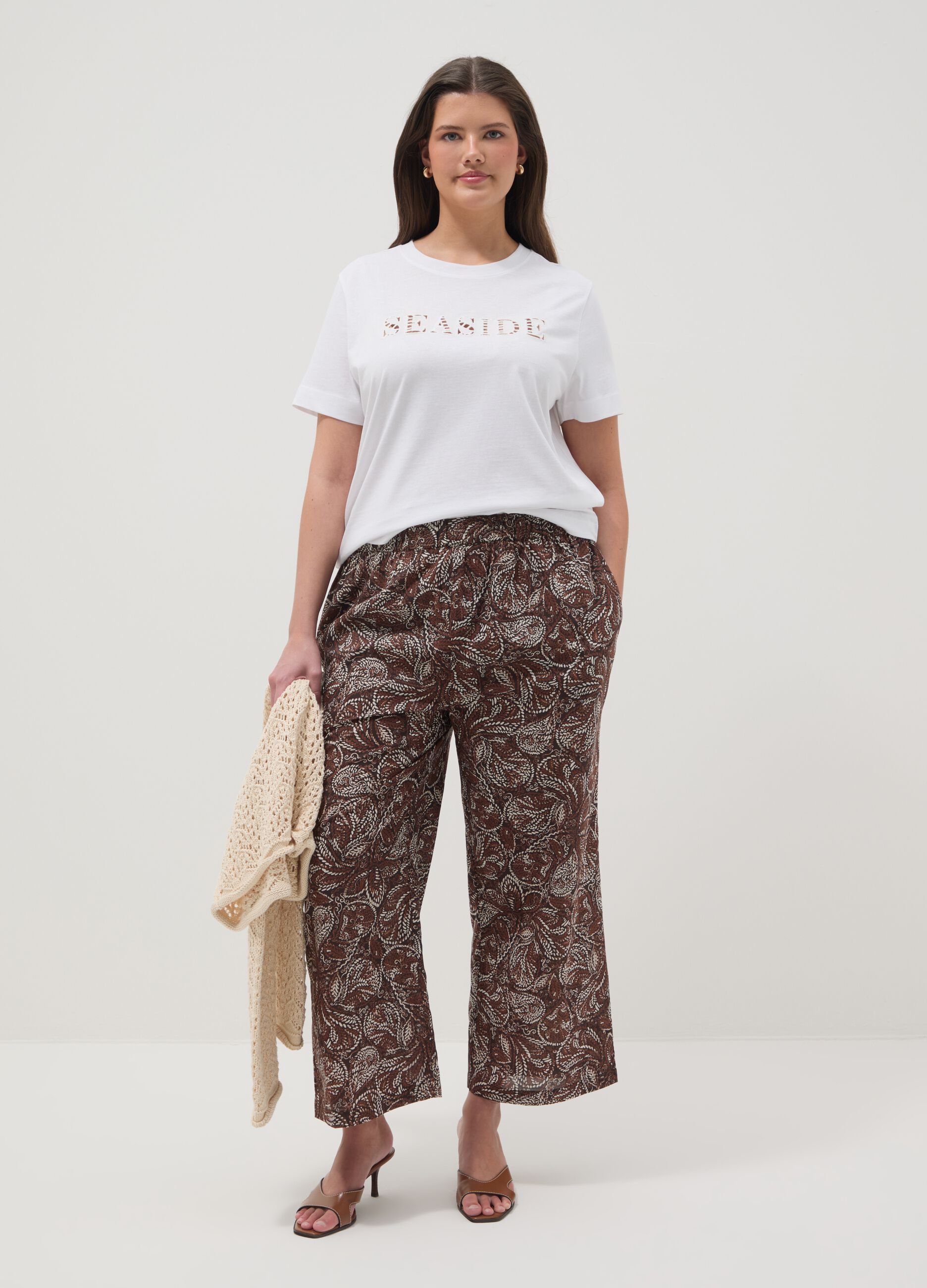 White pure cotton T-shirt with front print