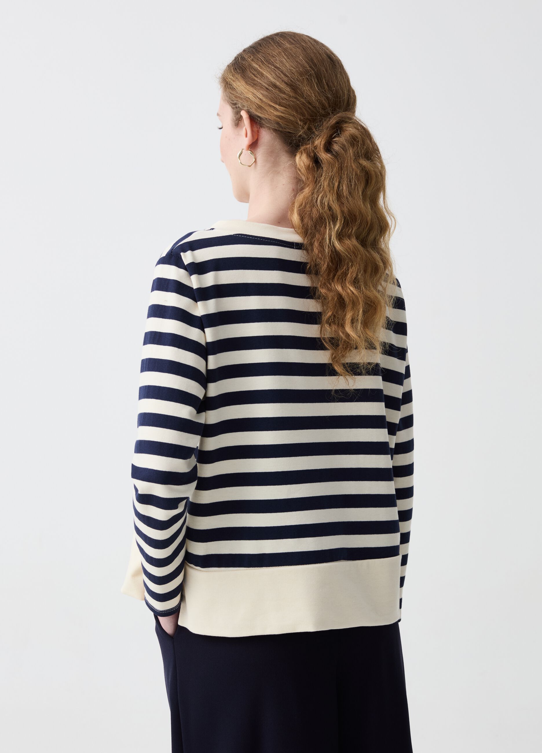 Long-sleeved top with striped pattern
