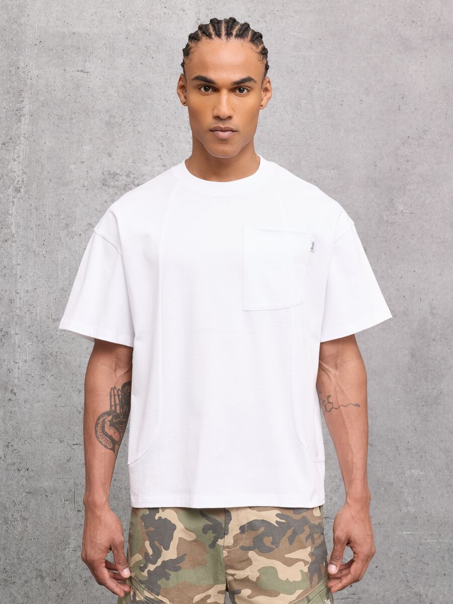 Graphic T-shirt Pocket White_0
