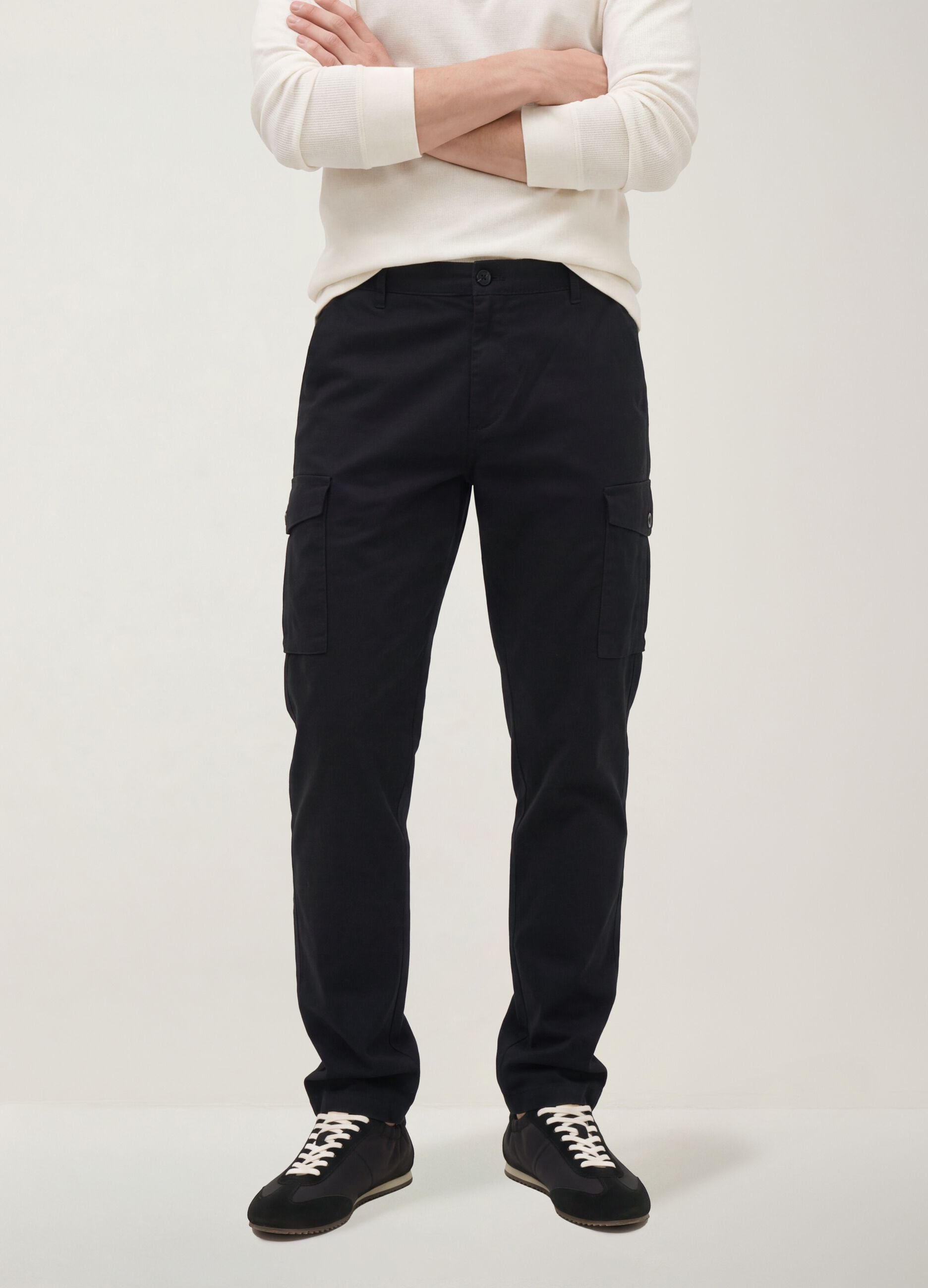 Pantaloni cargo neri in cotone elasticizzato slim fit