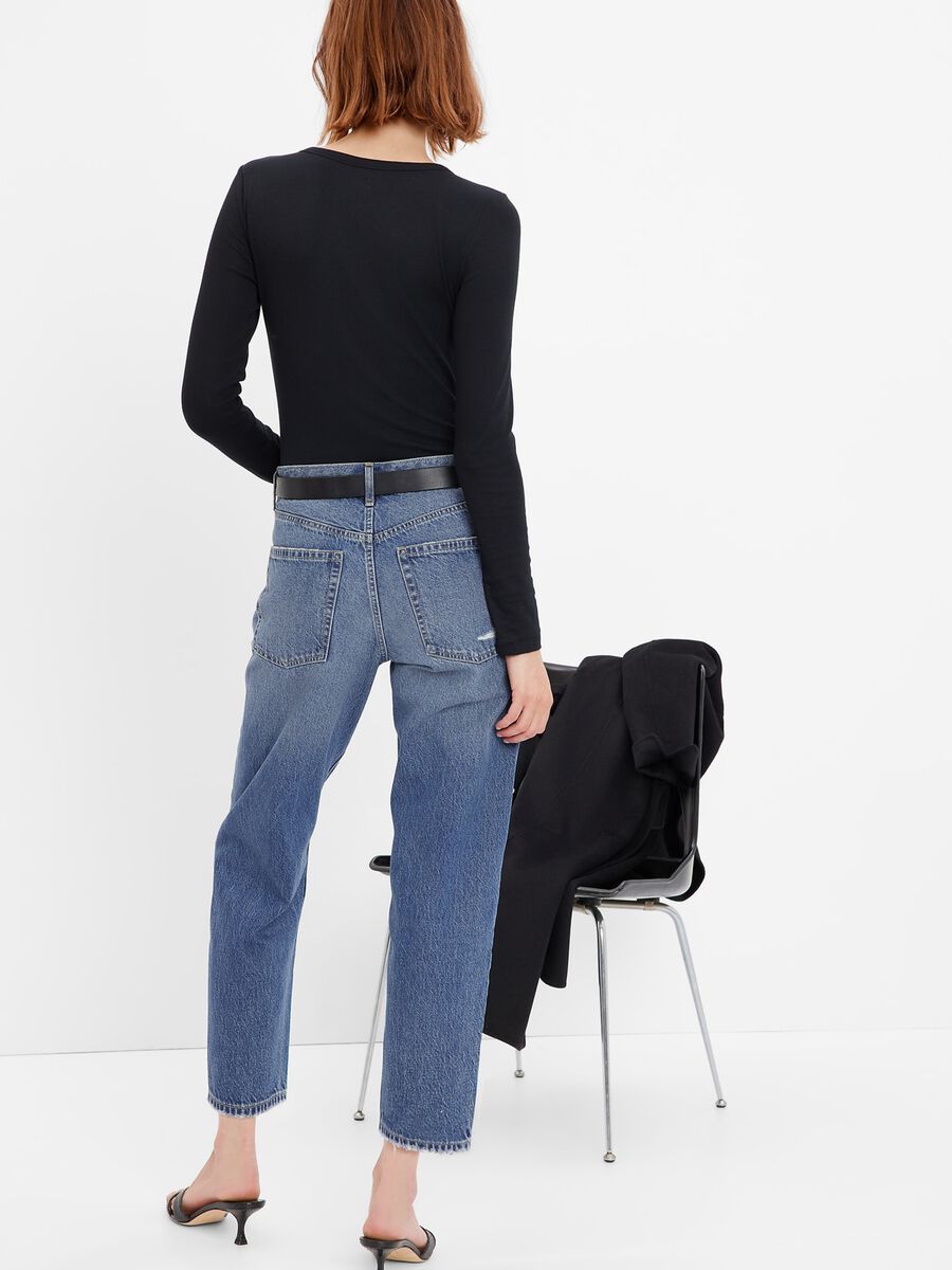 Barrel-leg jeans with rips_1