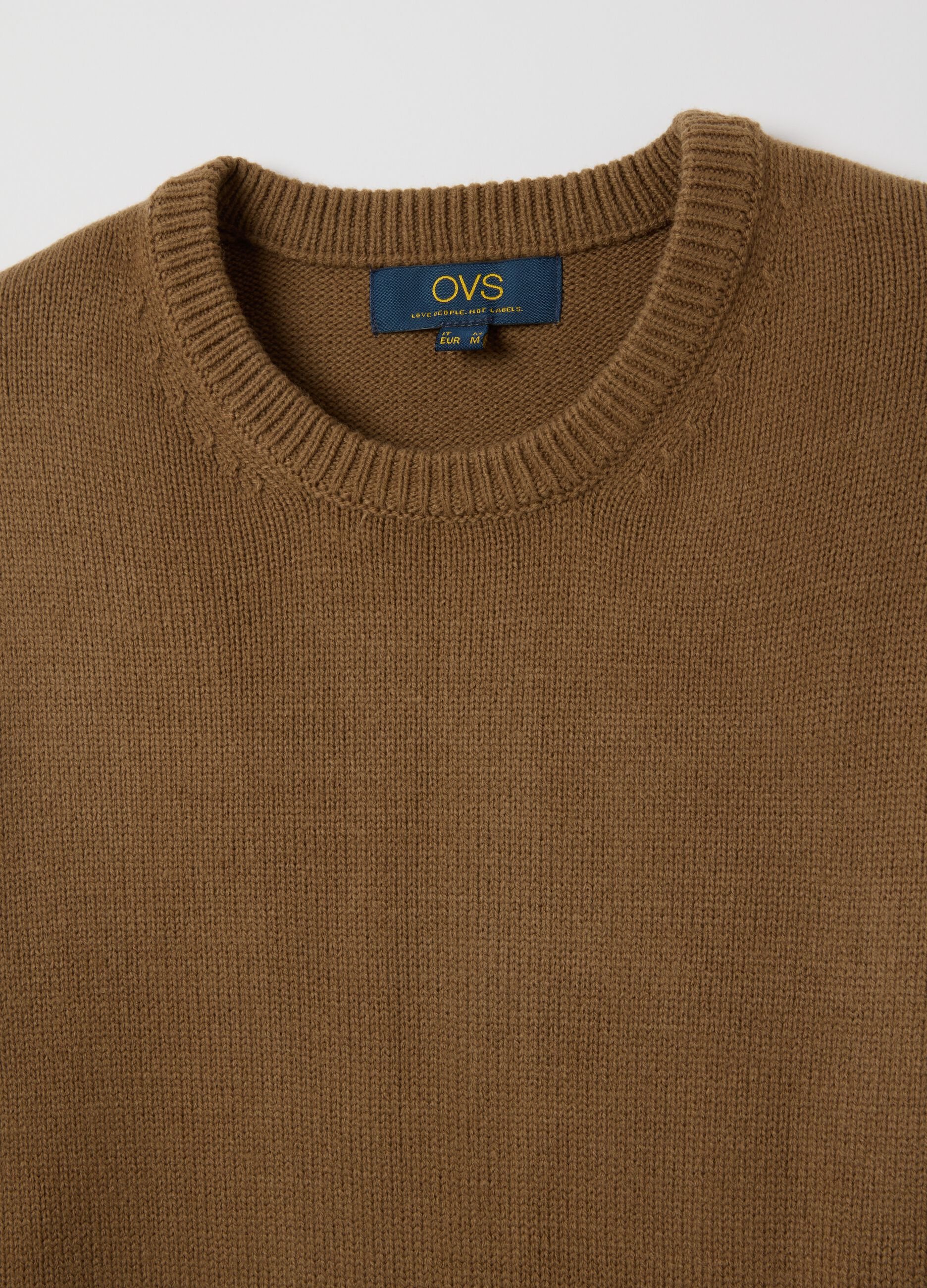 Brown crewneck sweater regular fit