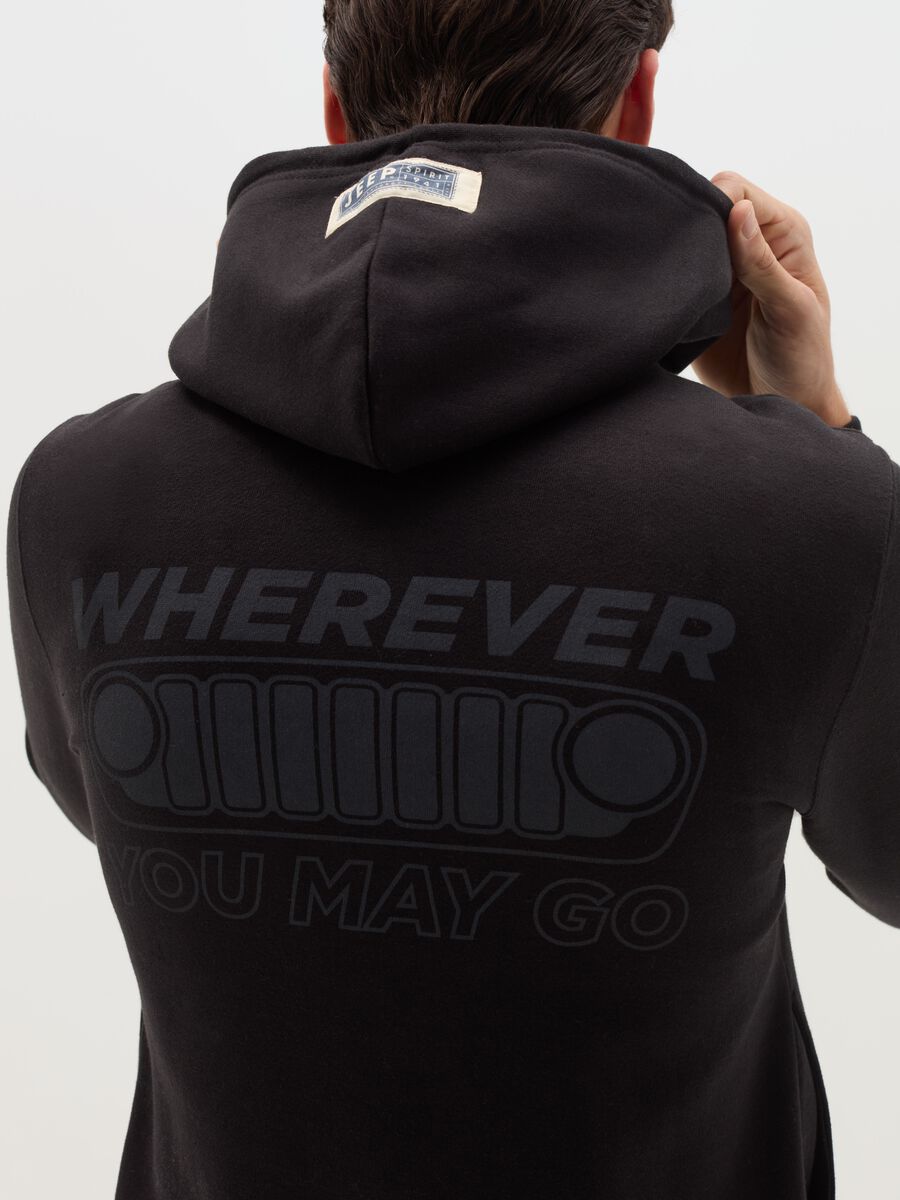 Sweatshirt with hood and Jeep print_2