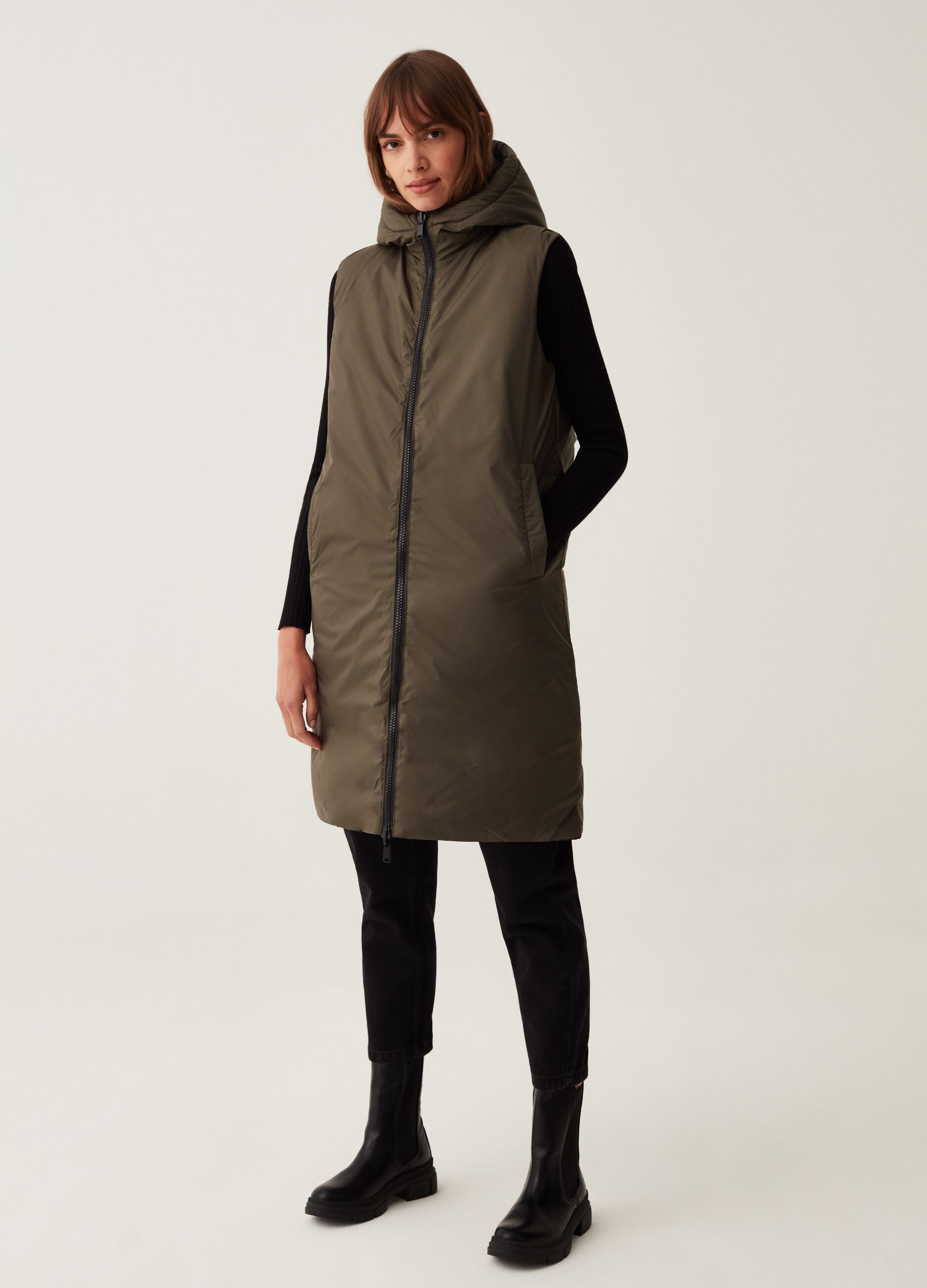 Gilet lungo double face con cappuccio_3
