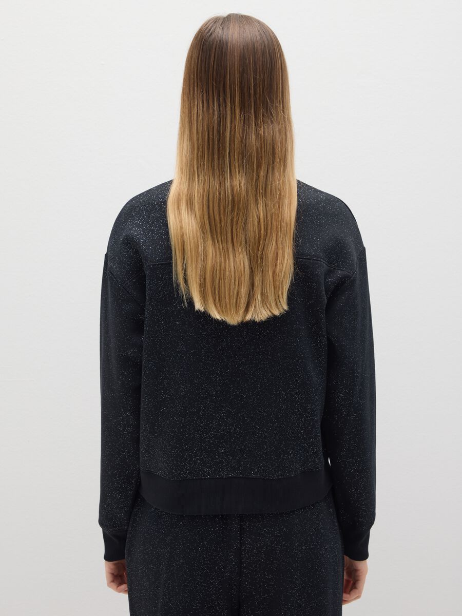 Black crew neck sweatshirt with sparkling details_3