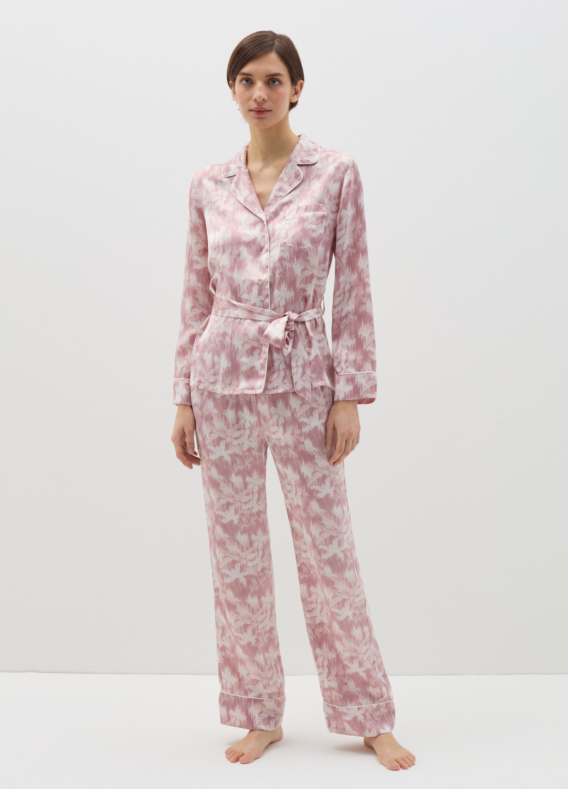 Pyjama top in pink and white satin with belt