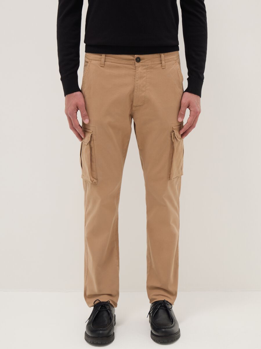 Pantaloni cargo beige in cotone elasticizzato slim fit_2
