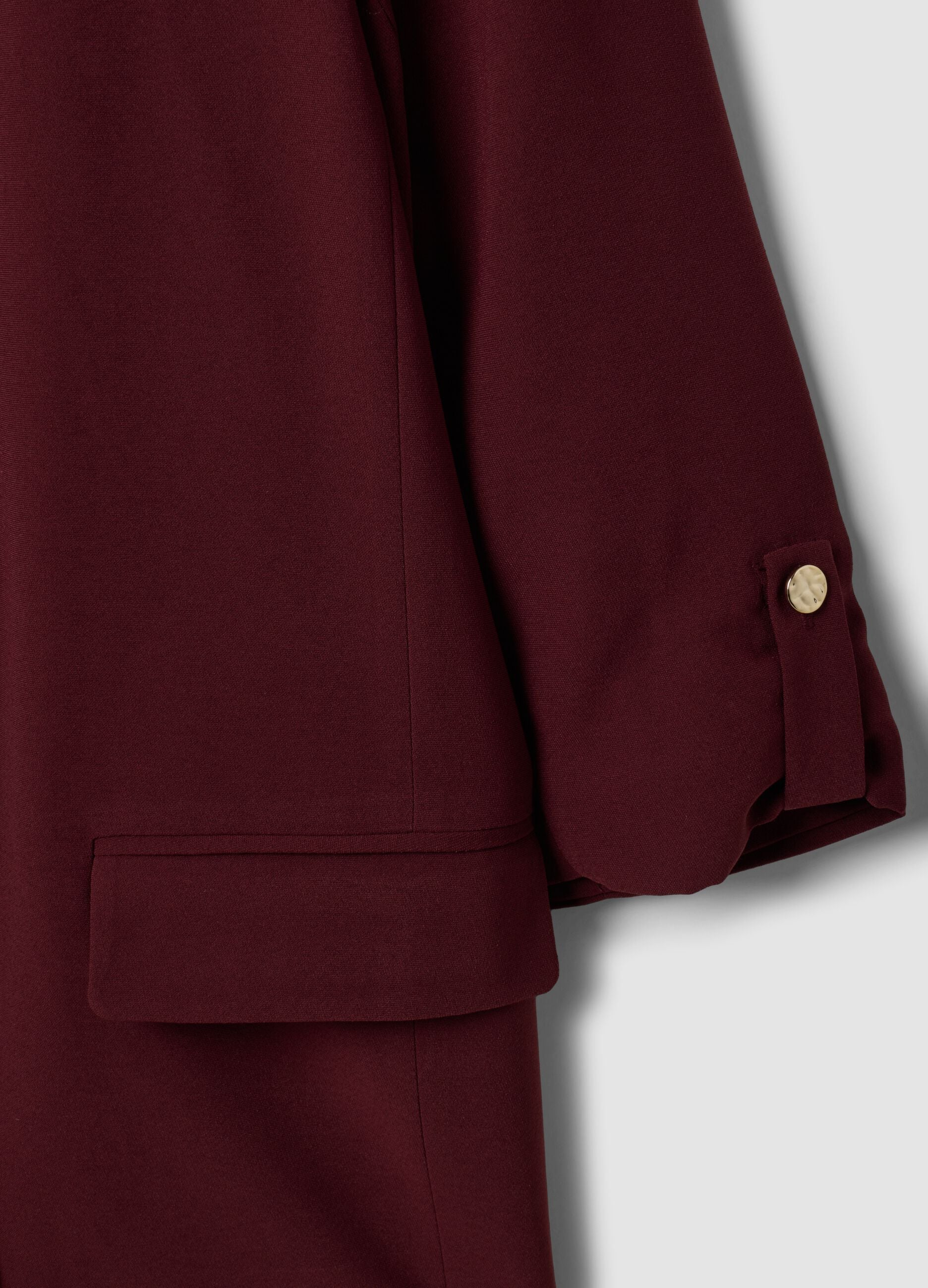 Red regular-fit lined blazer with classic lapels