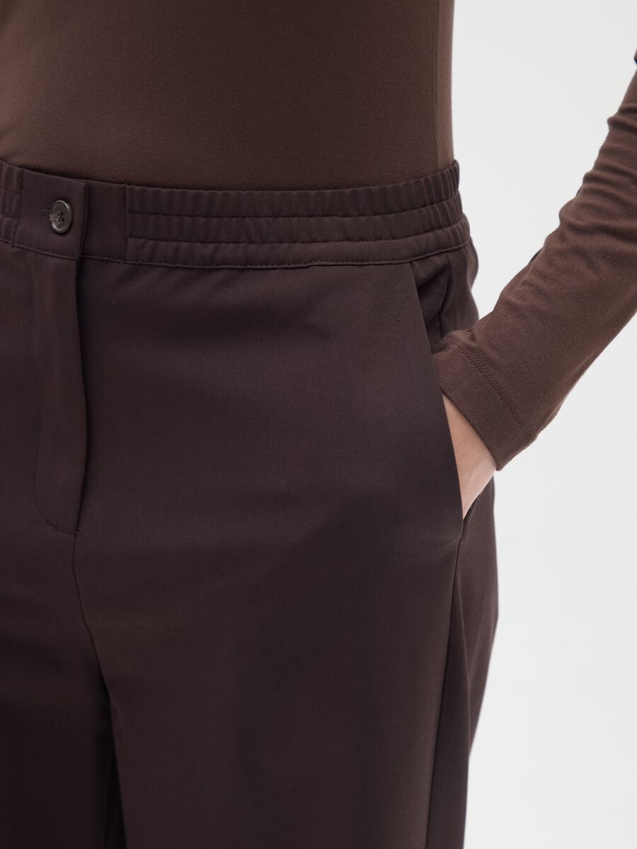 Grey Wide-Leg Trousers_3