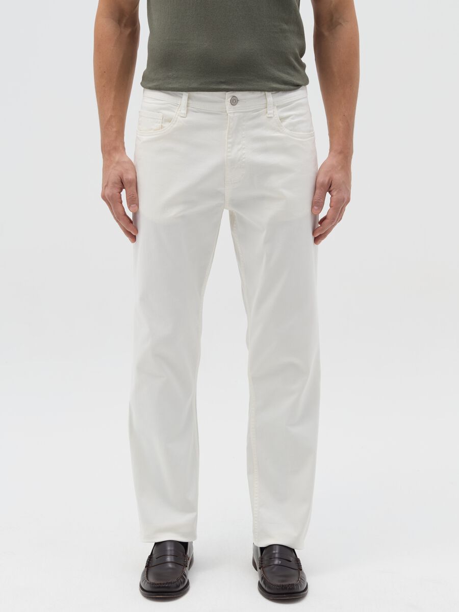 Regular-fit trousers with five pockets_1
