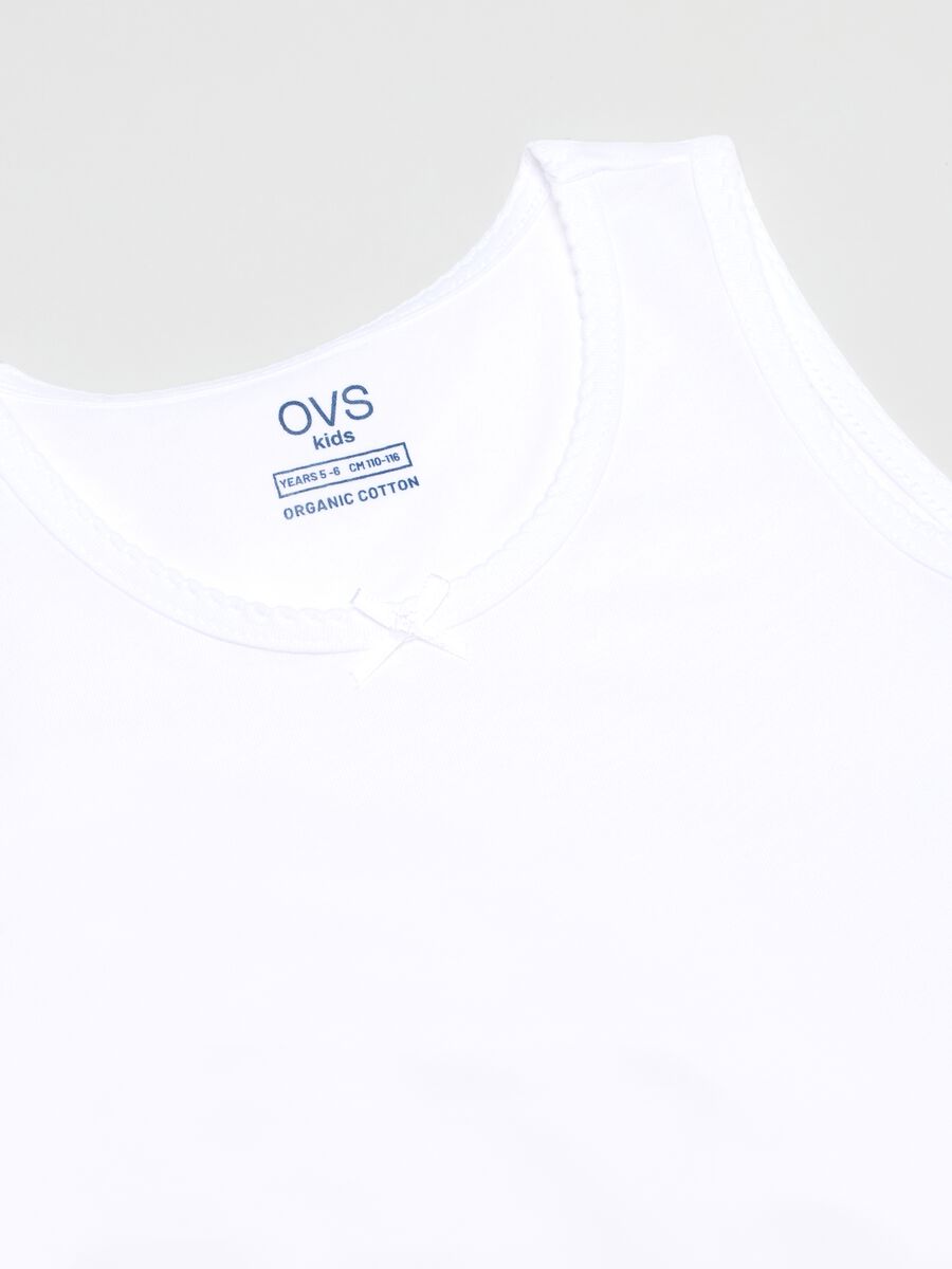 Twin pack of white girls' vests in pure cotton regular fit_3