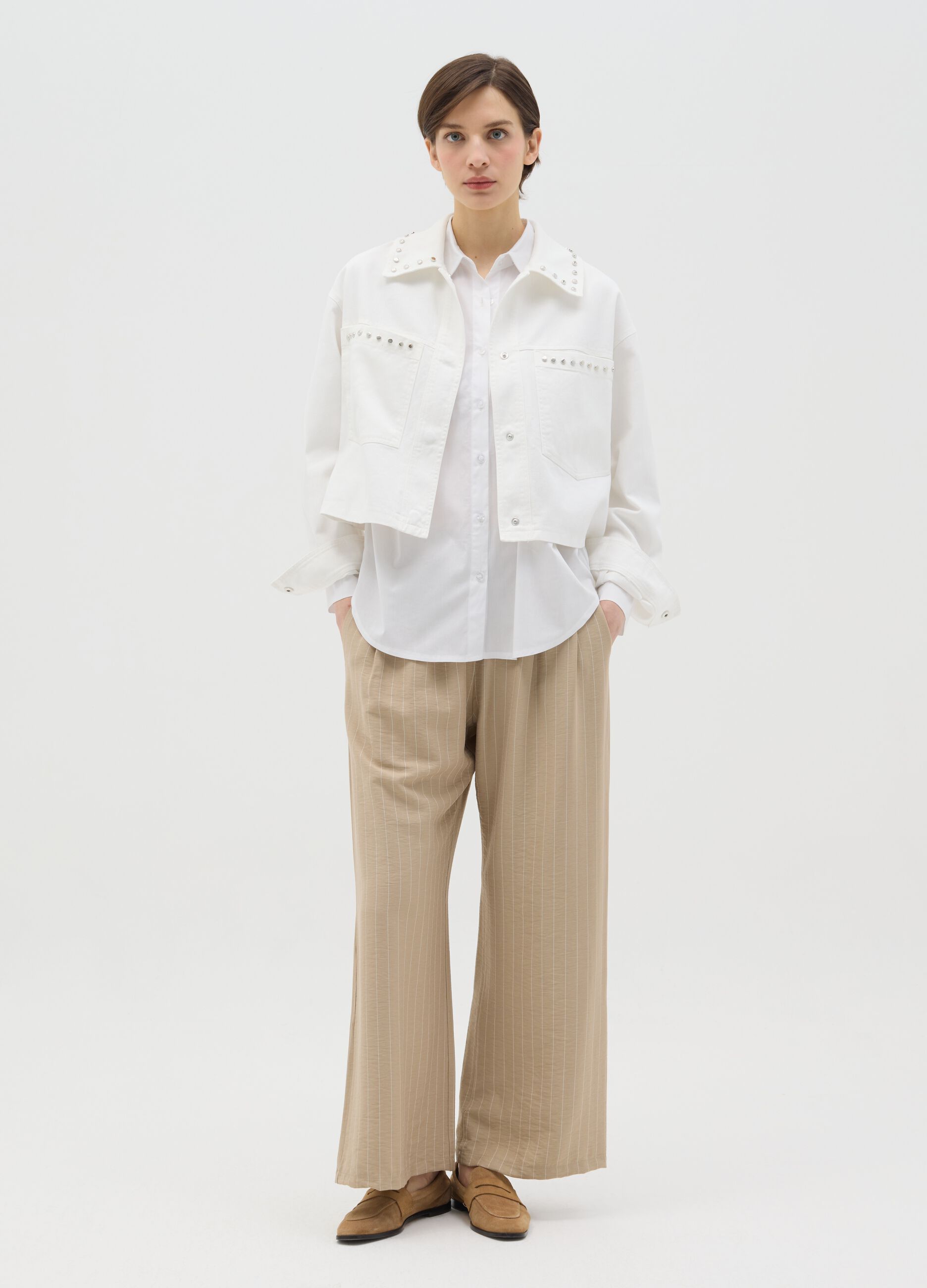 Beige palazzo trousers with striped pattern
