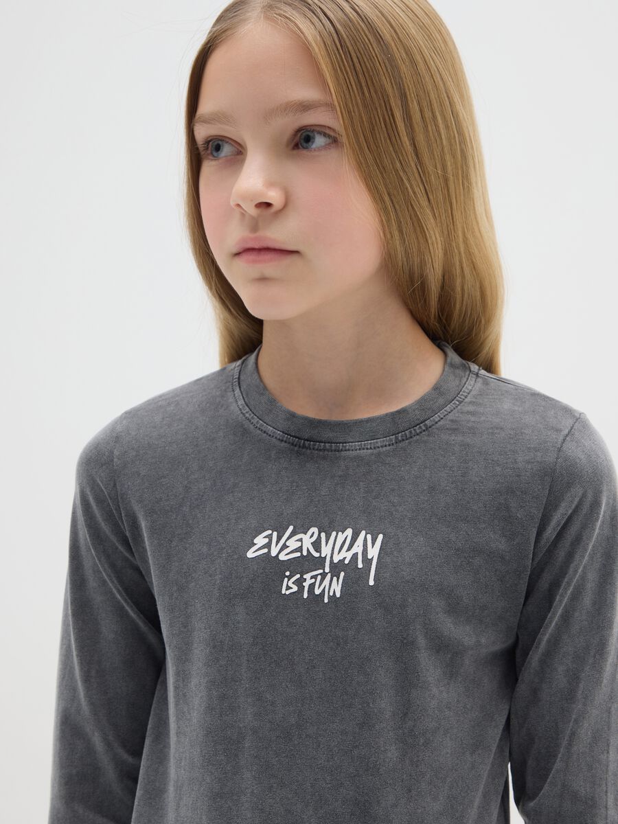 T-shirt da ragazza in cotone elasticizzato grigia regular fit_2